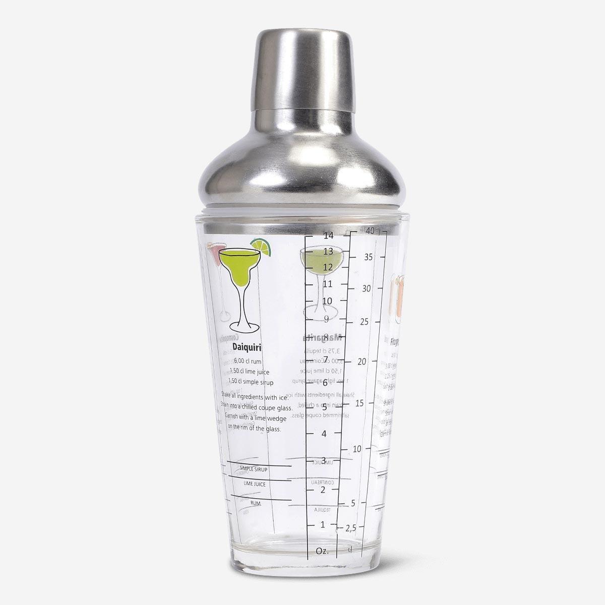 Glass measuring cocktail shaker