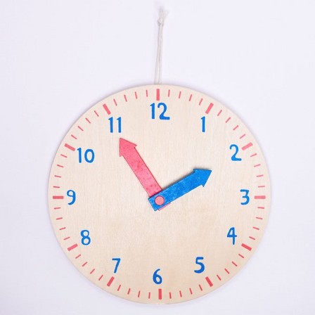 Wooden time-teaching clock