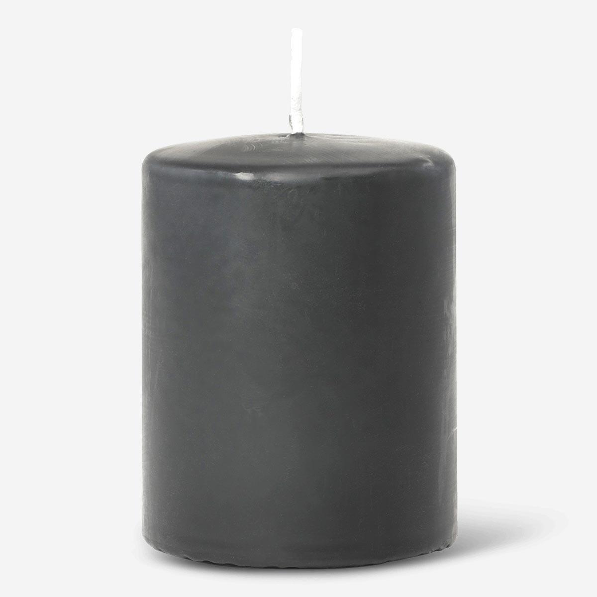Black pillar candle. 9 cm