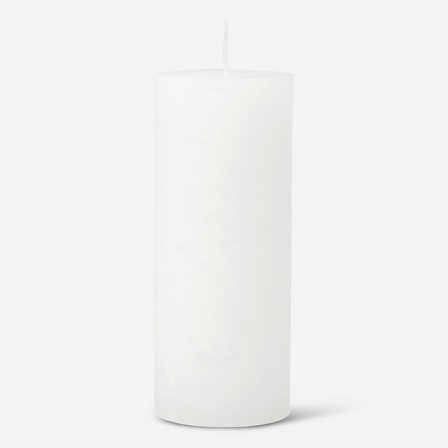 White pillar candle. 15 cm