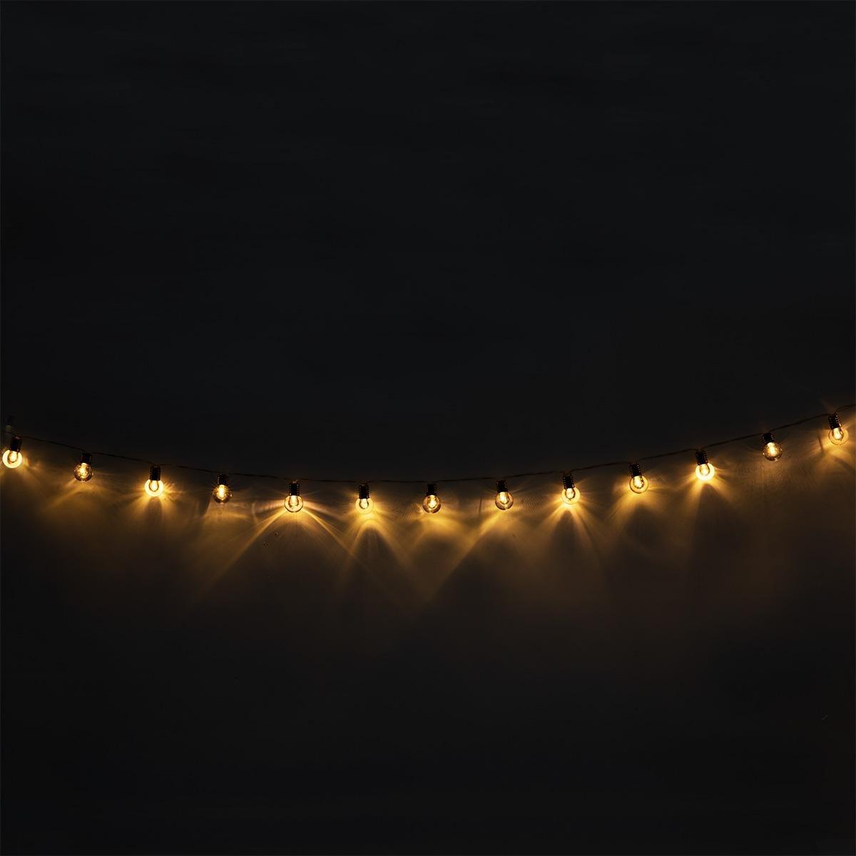 WHITE      String lights suitable for outdoor use. 390 cm