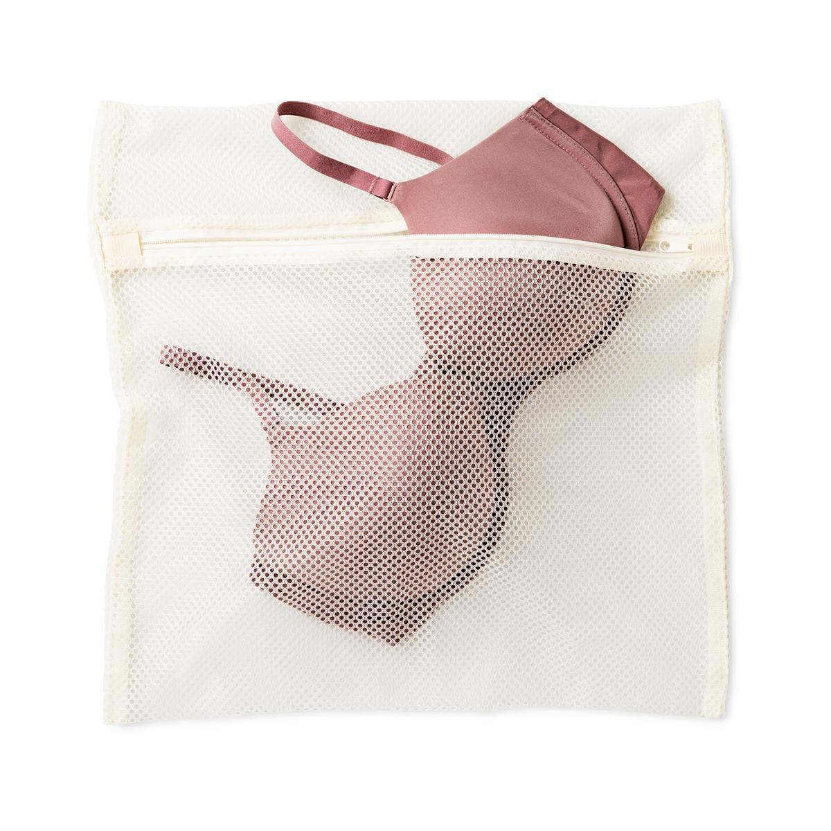 White Mesh laundry washing bag