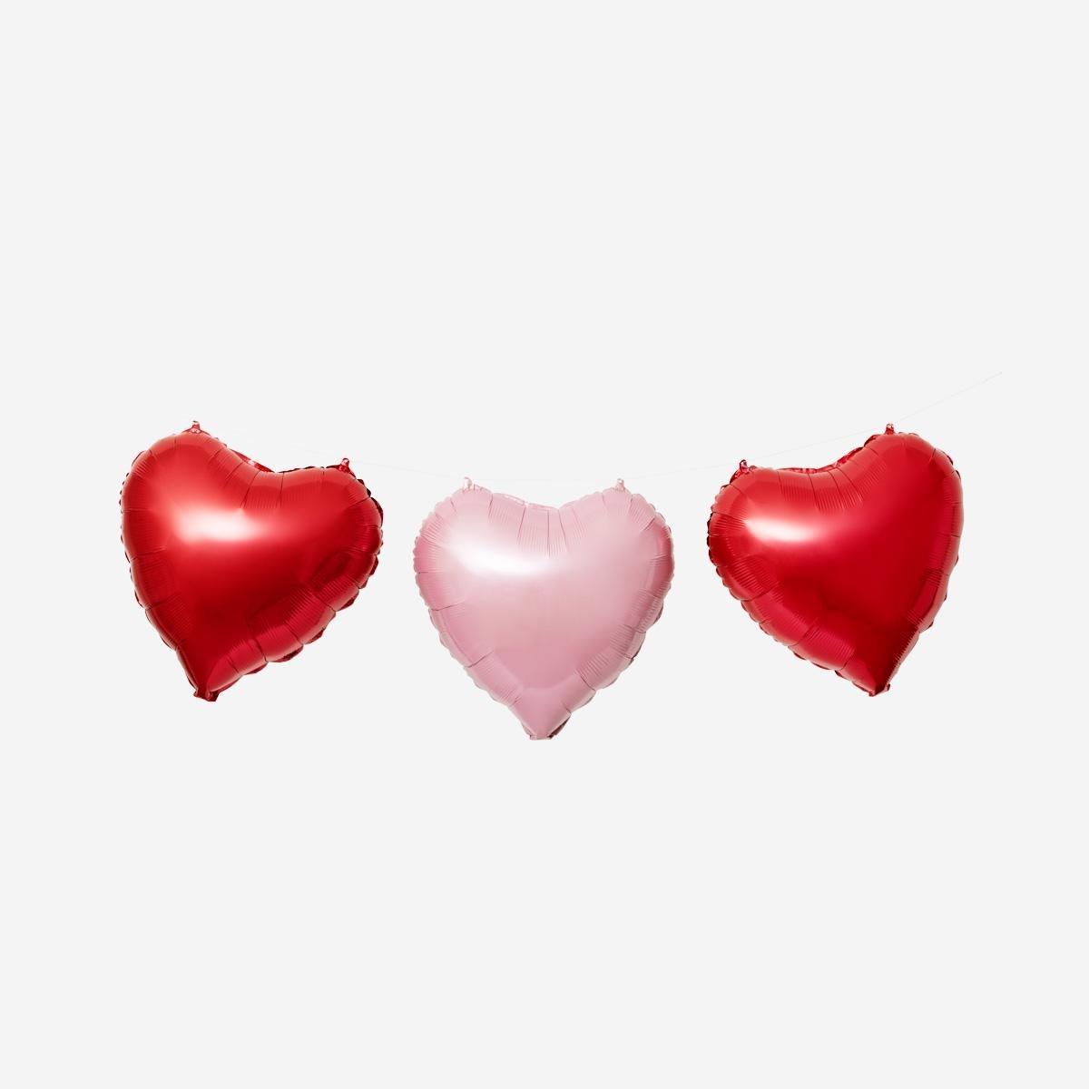 Red 3 heart foil balloons
