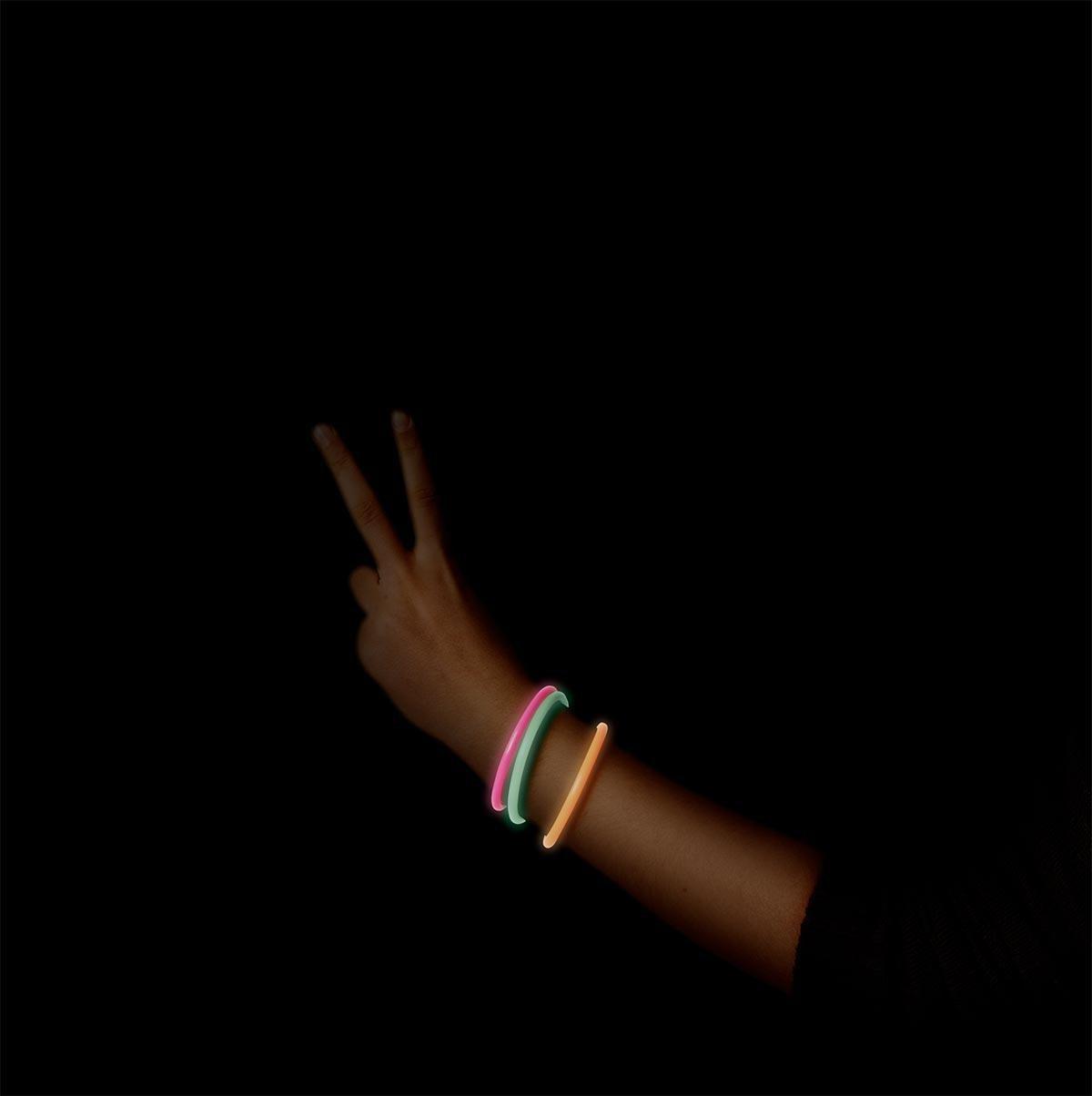 Multicolour glow stick bracelets