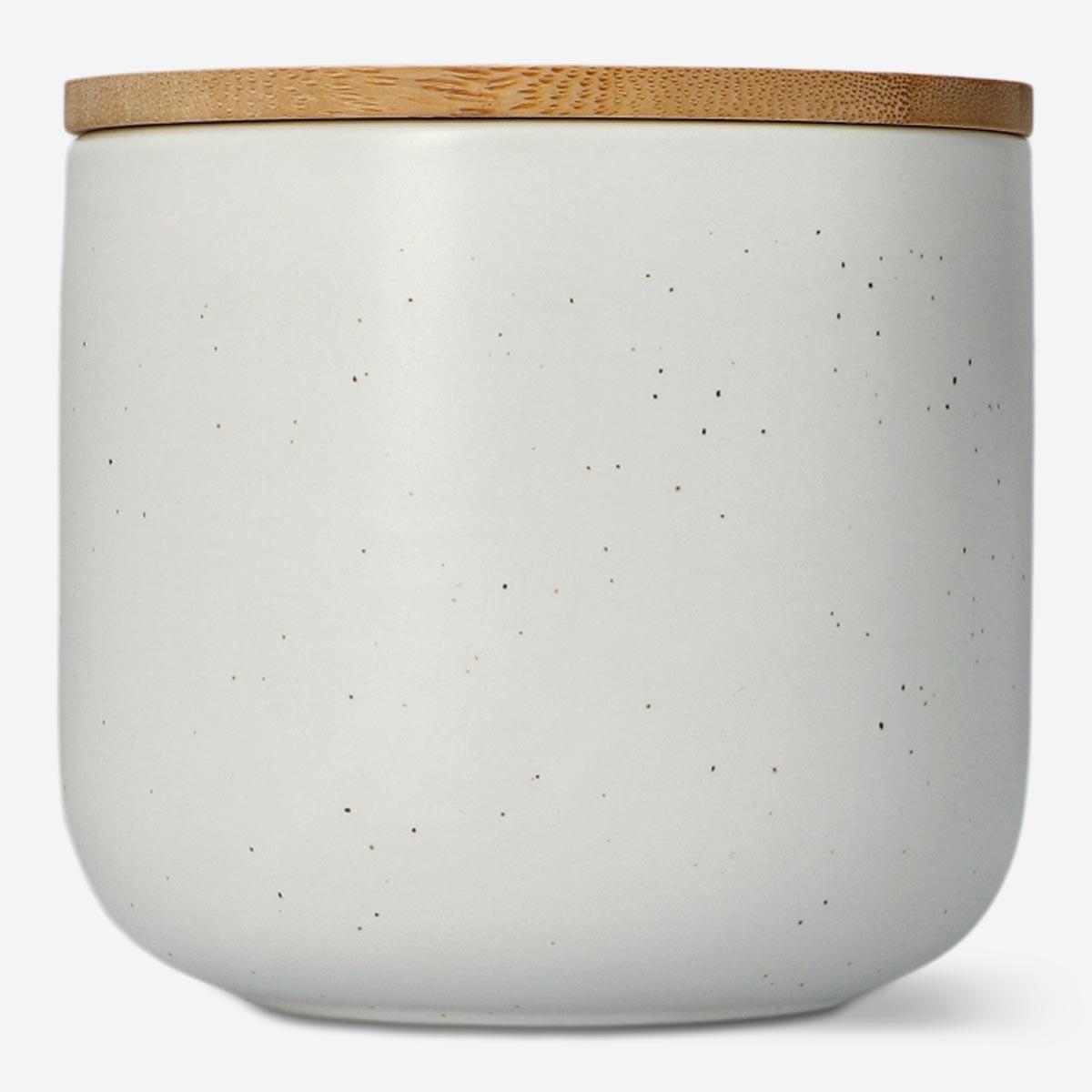 White storage jar. 9 cm