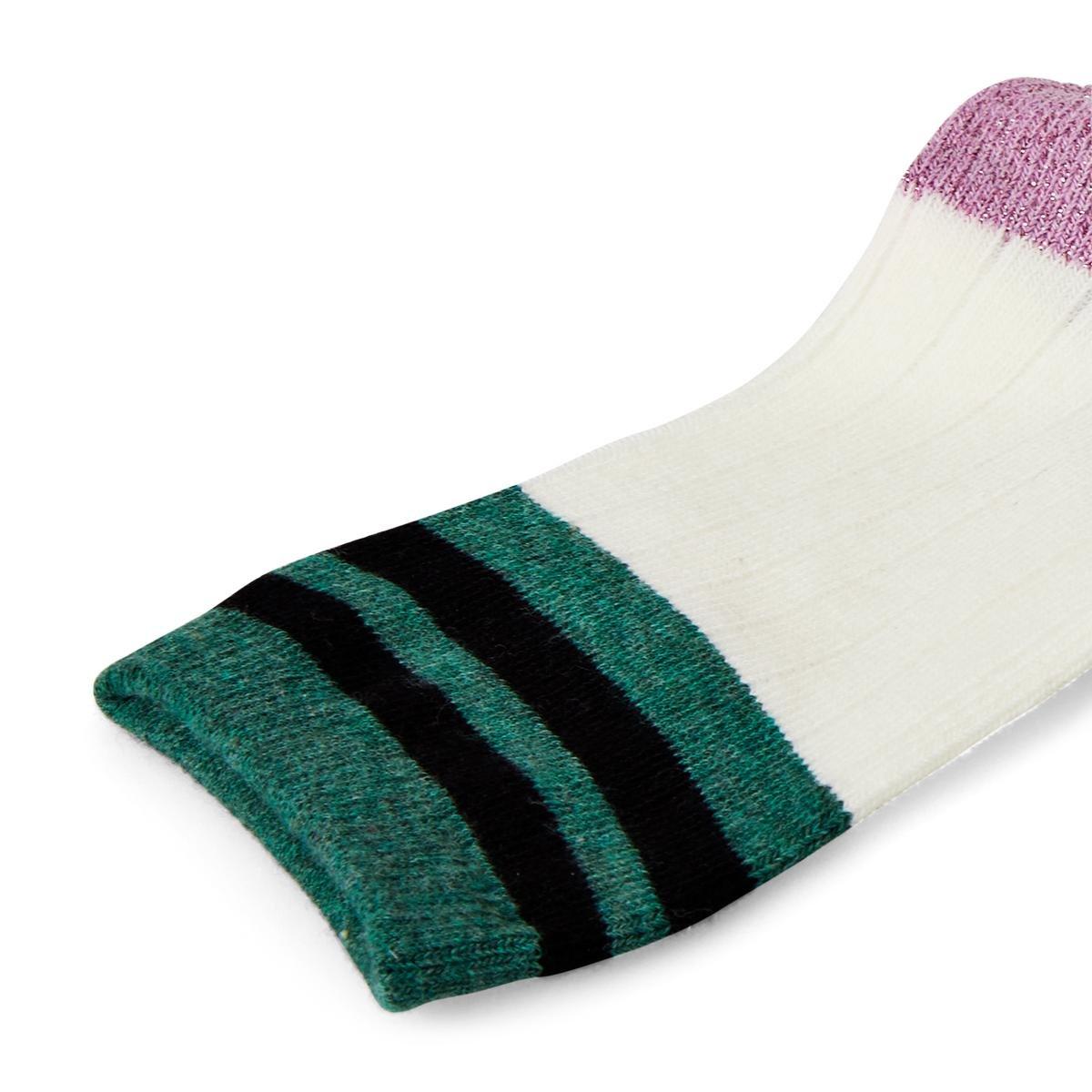 Green top white socks. size 39-41