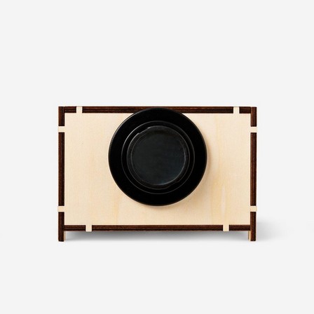 Wooden smartphone-projector