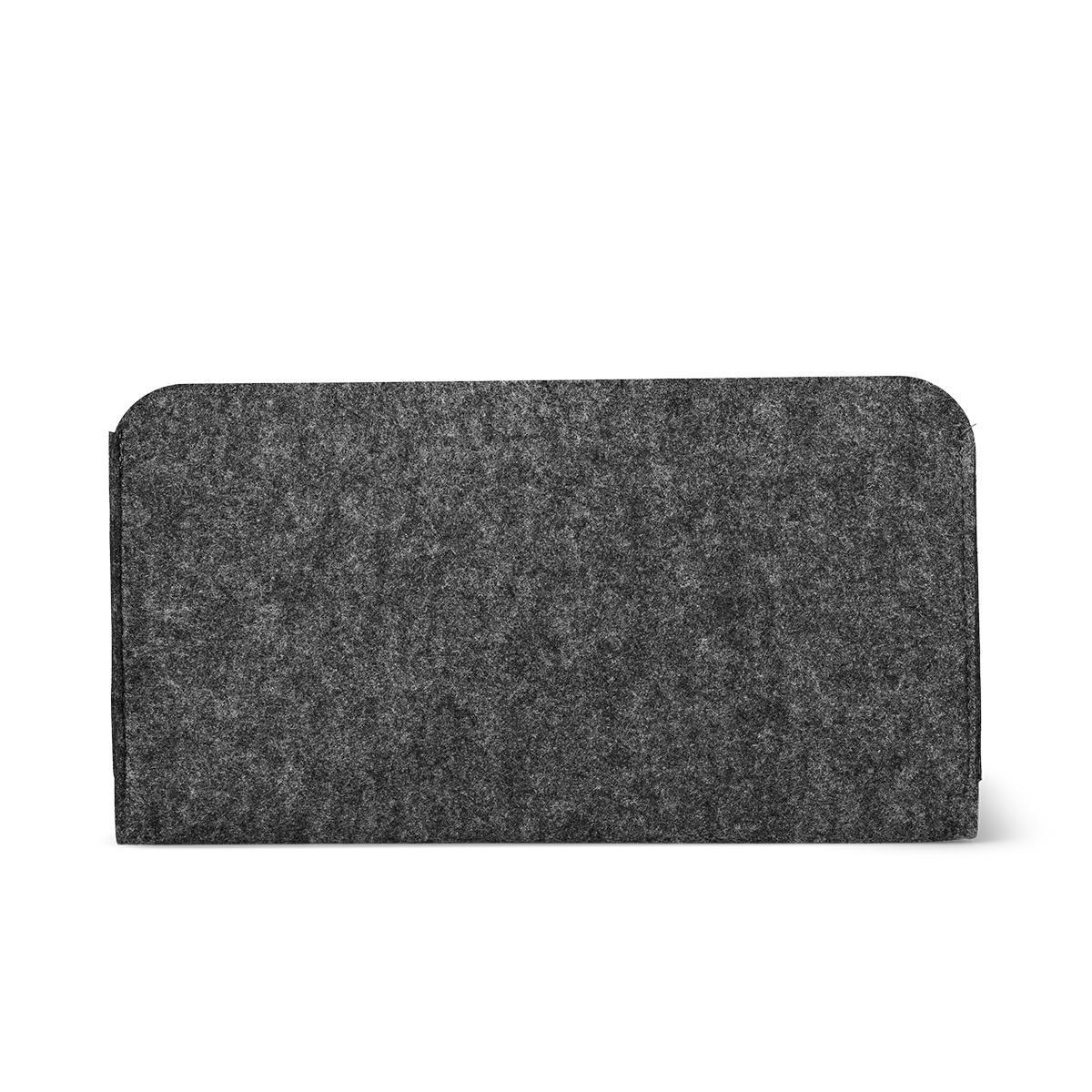 Grey felt bed pocket