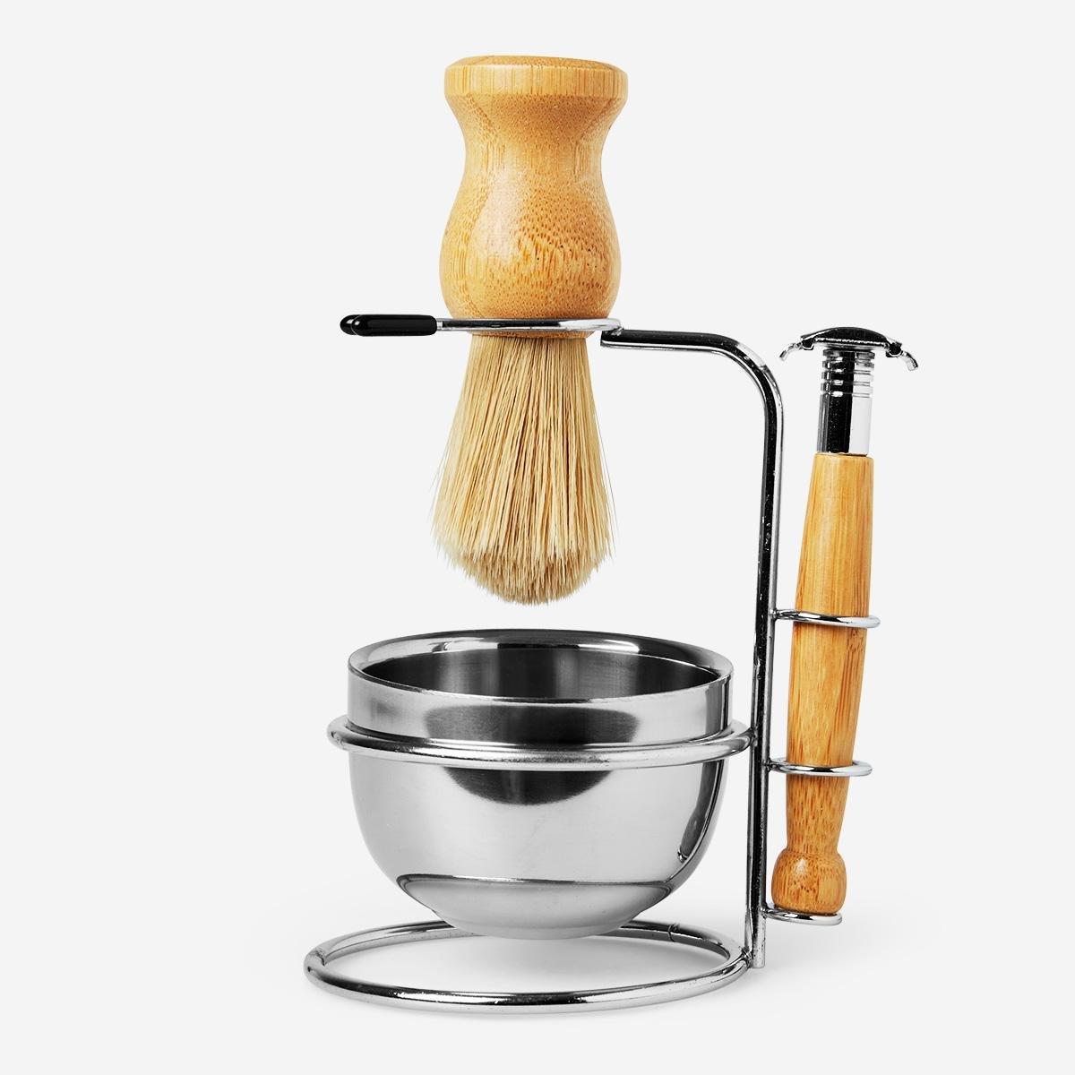 Wooden shaving set