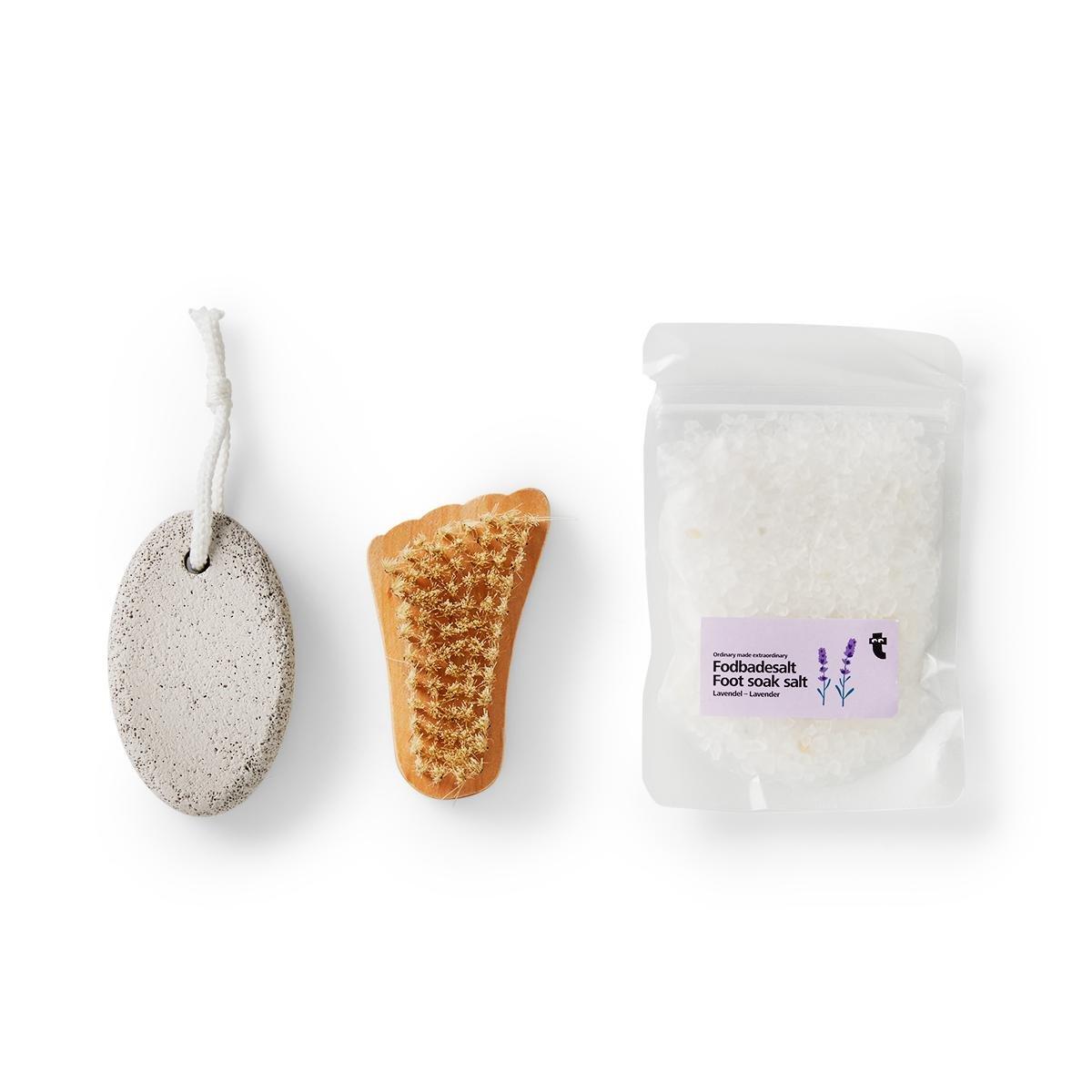 Gift box feet wellness set