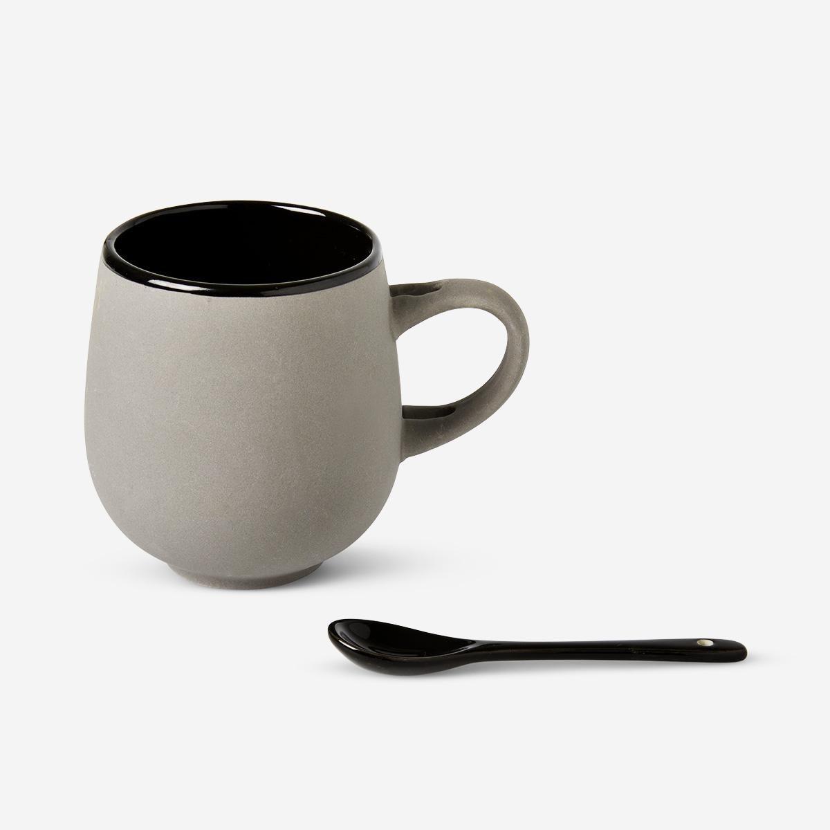Brown stoneware mug
