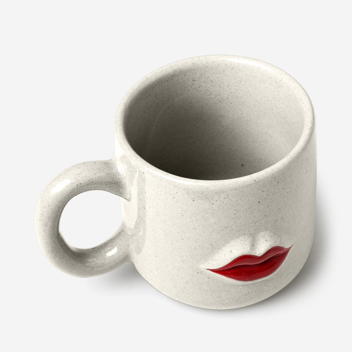 Red lips ceramic mug