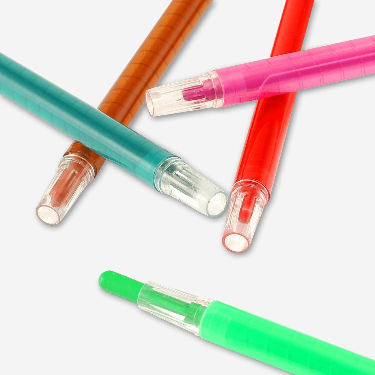 Multicolour twistable crayons set
