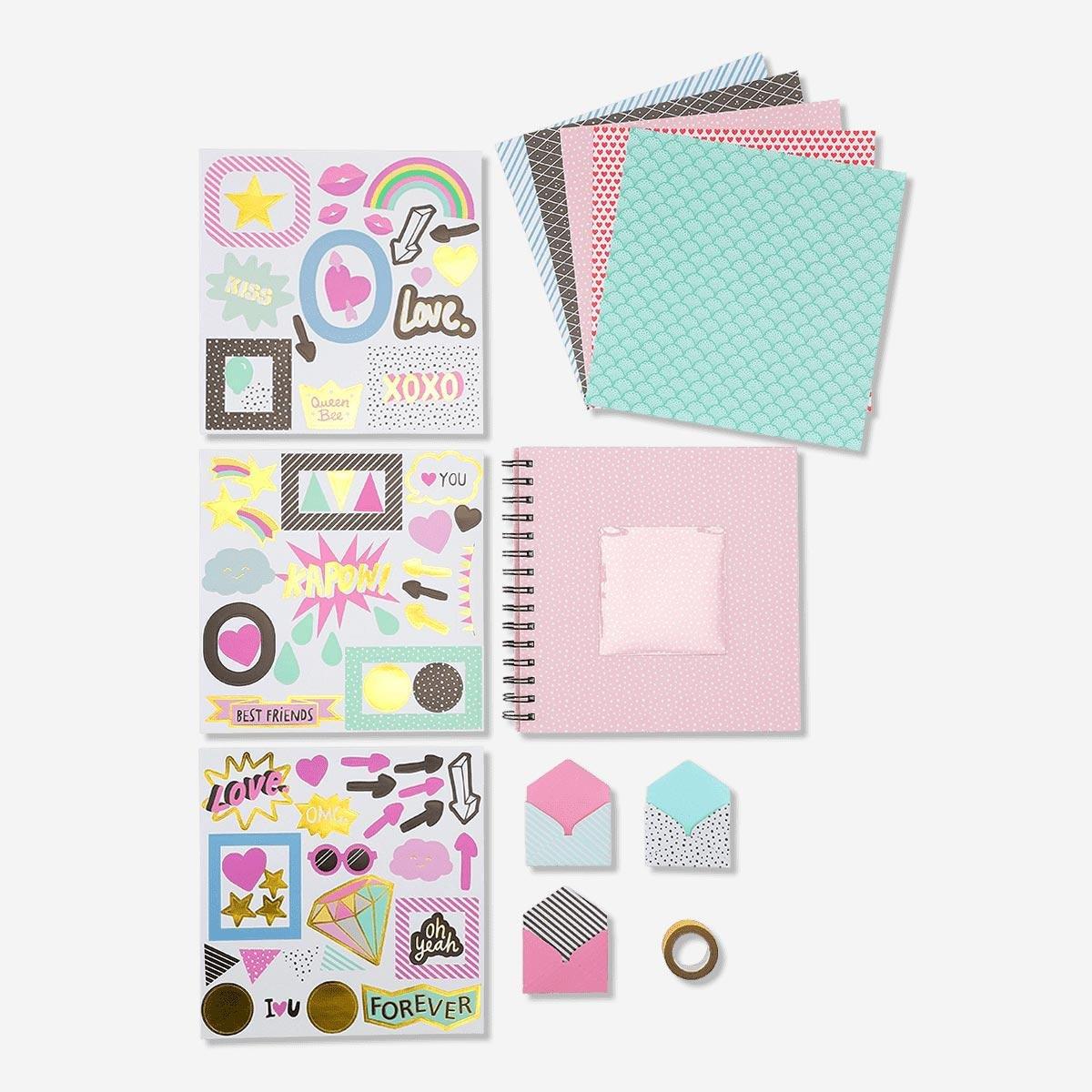 Multicolour scrapbooking kit     