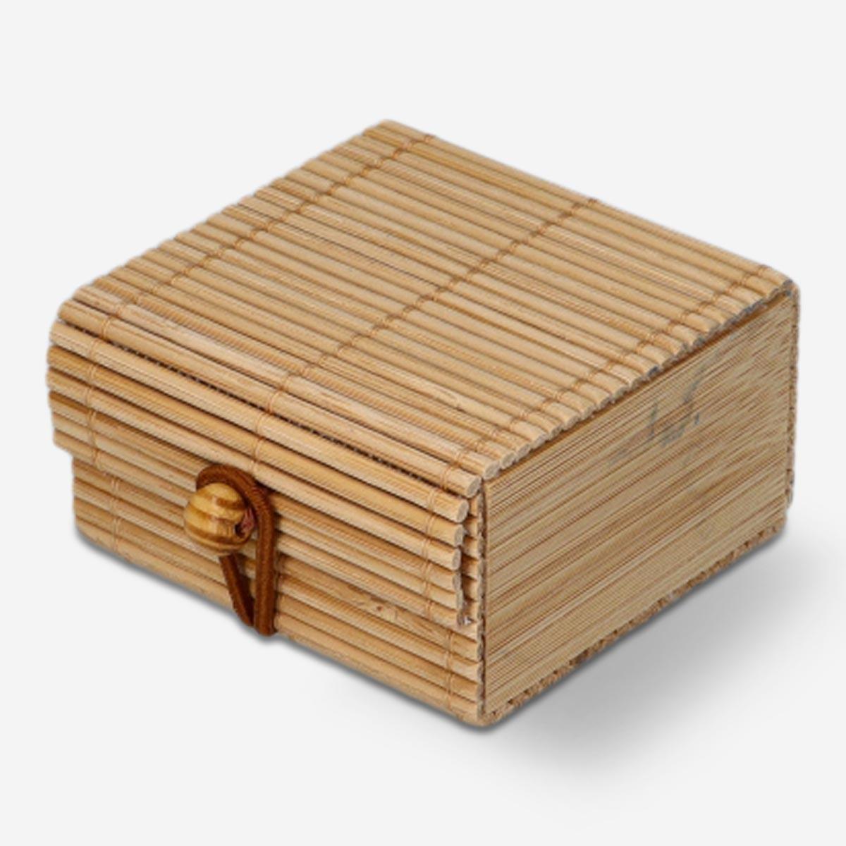 Wooden storage box. 6 cm