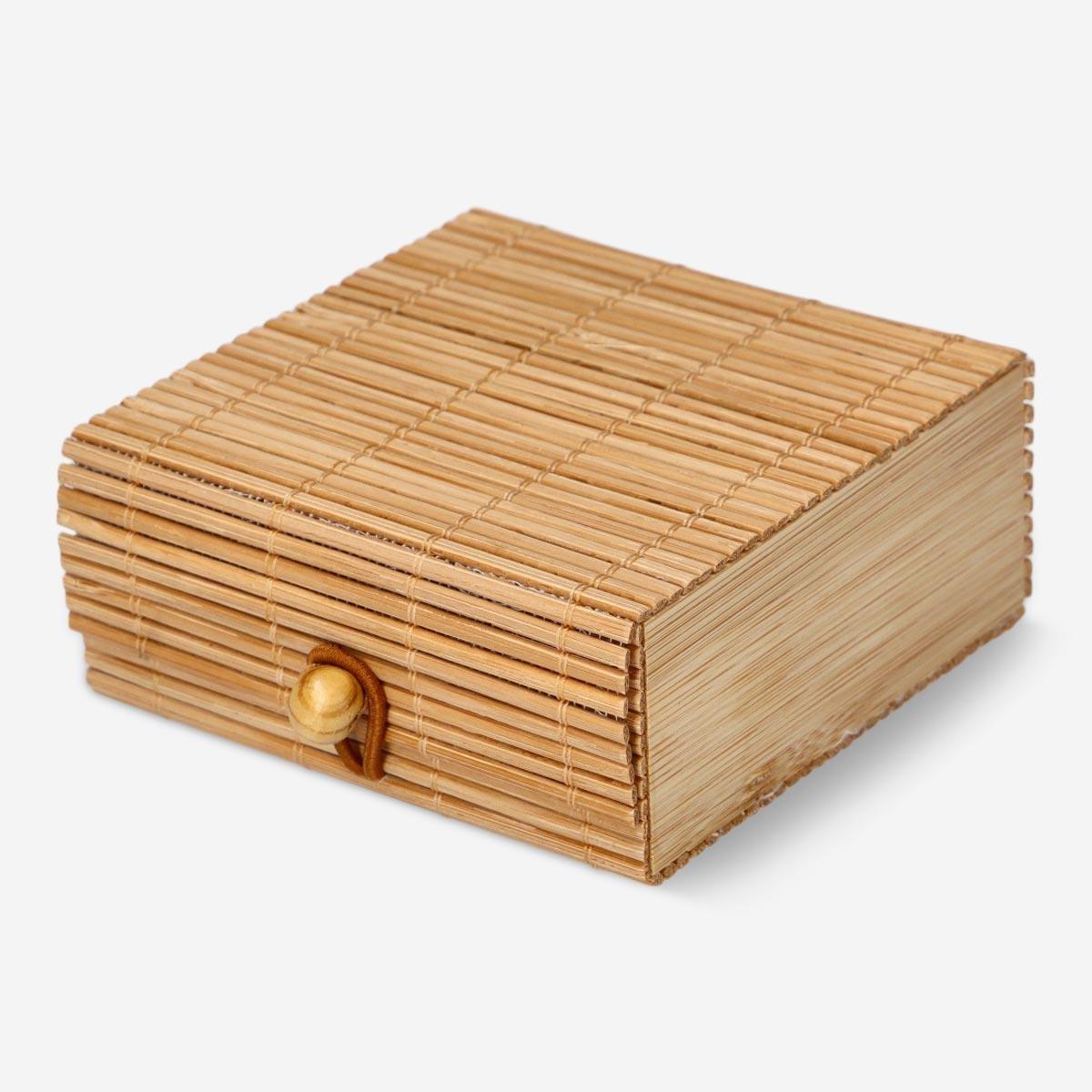 Brown Wooden storage box. 9 cm