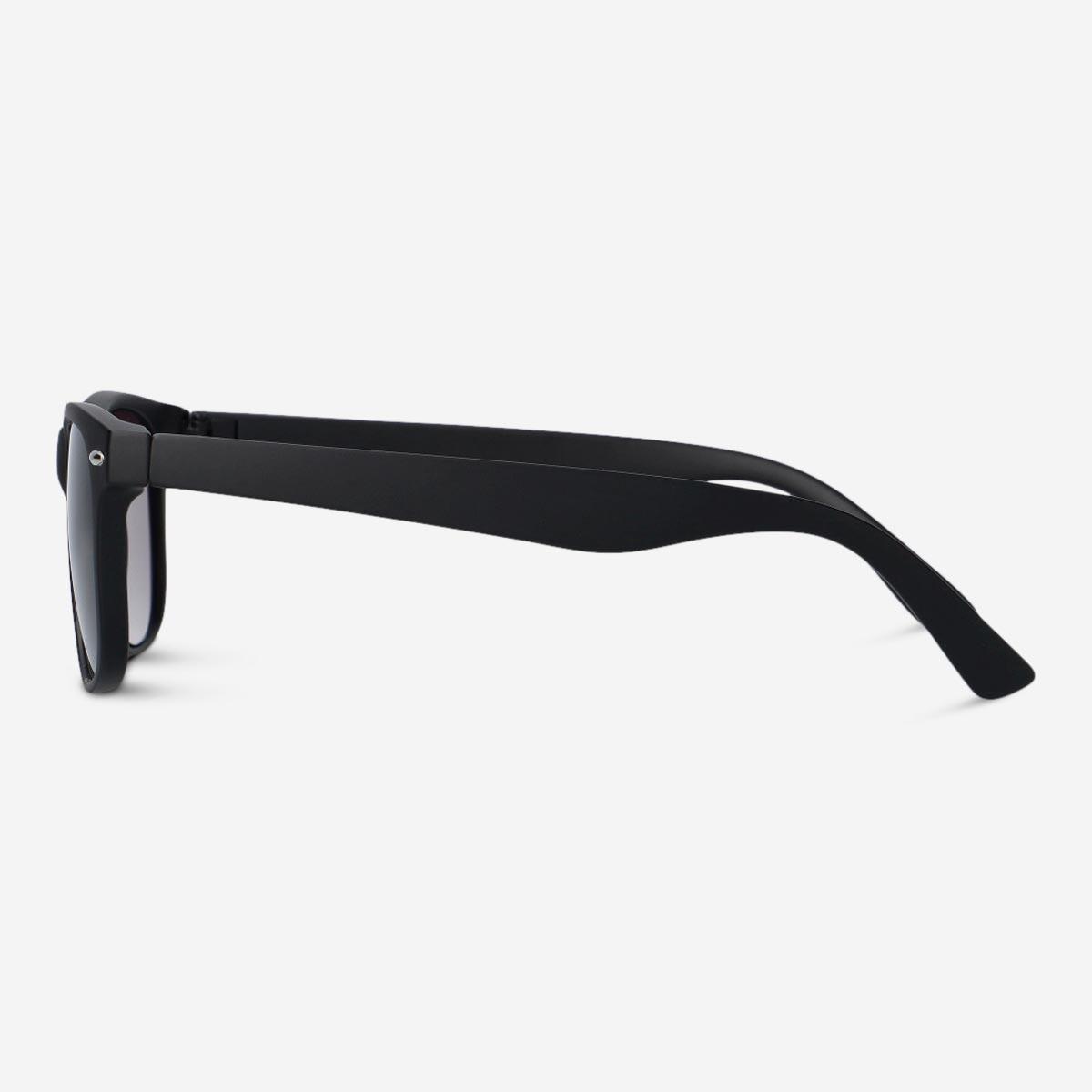Black reading sunglasses. + 1.5