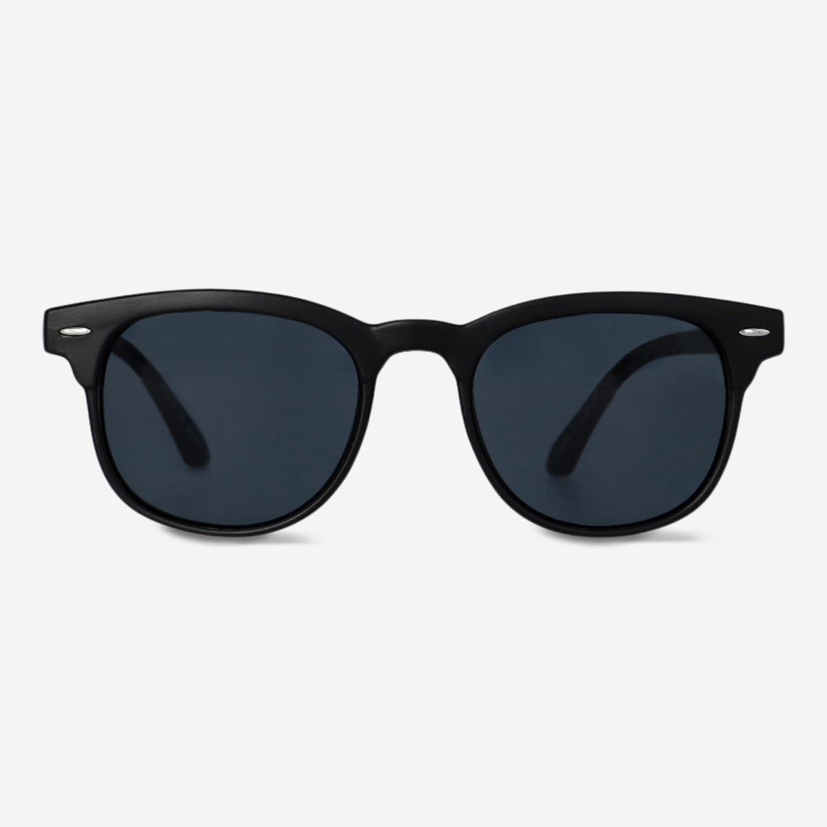 Black sunglasses