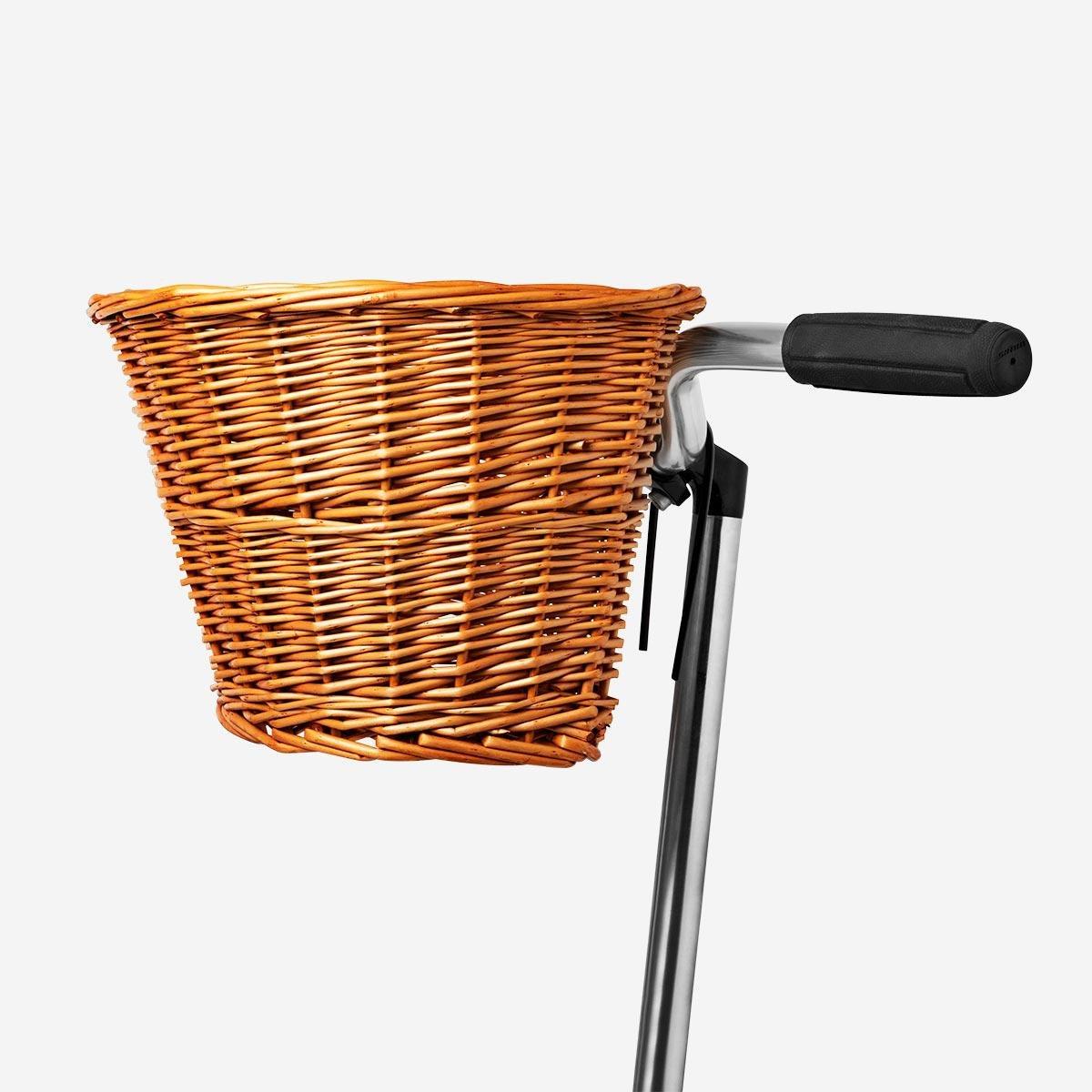 Woven bicycle basket