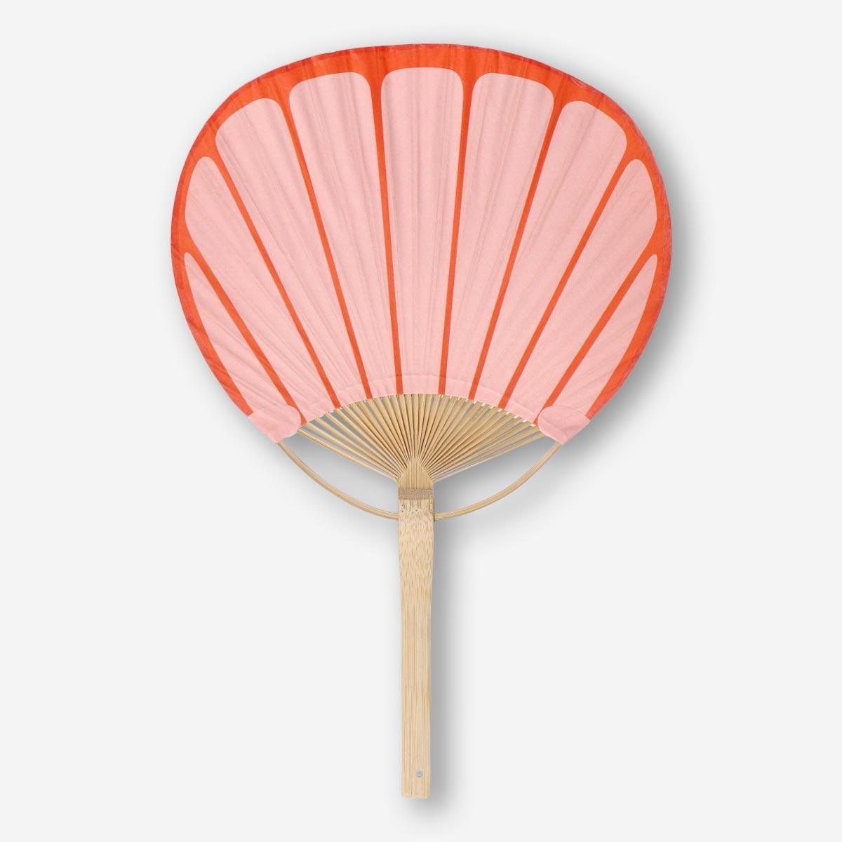 Red fan