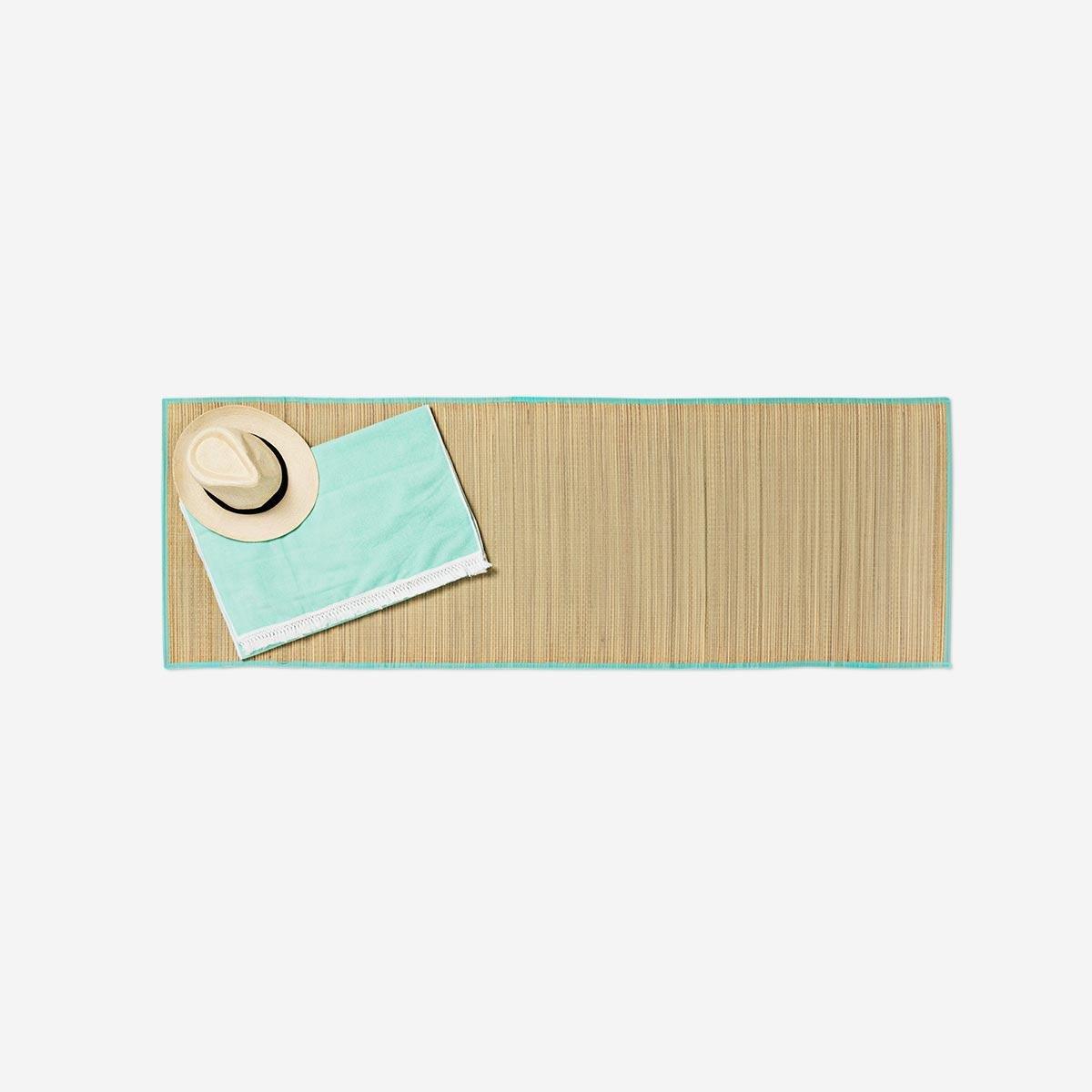 Straw beach mat