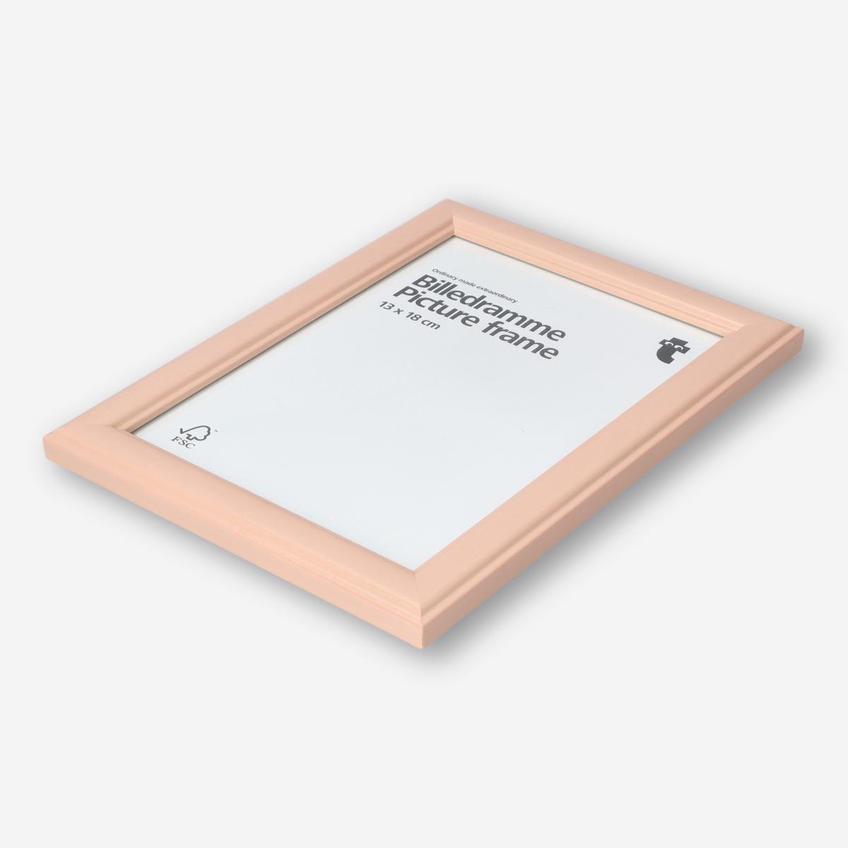 Pink picture frame. 13 x 18 cm