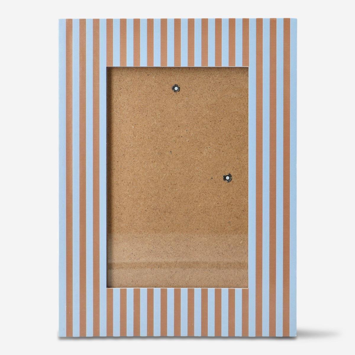 Blue picture frame. 10x15 cm