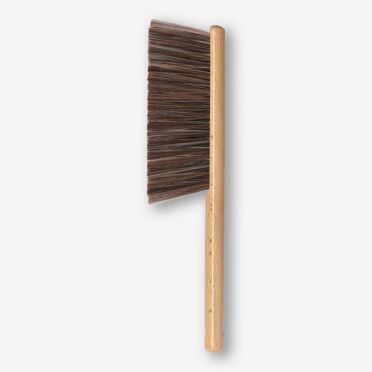 Brown Dust brush