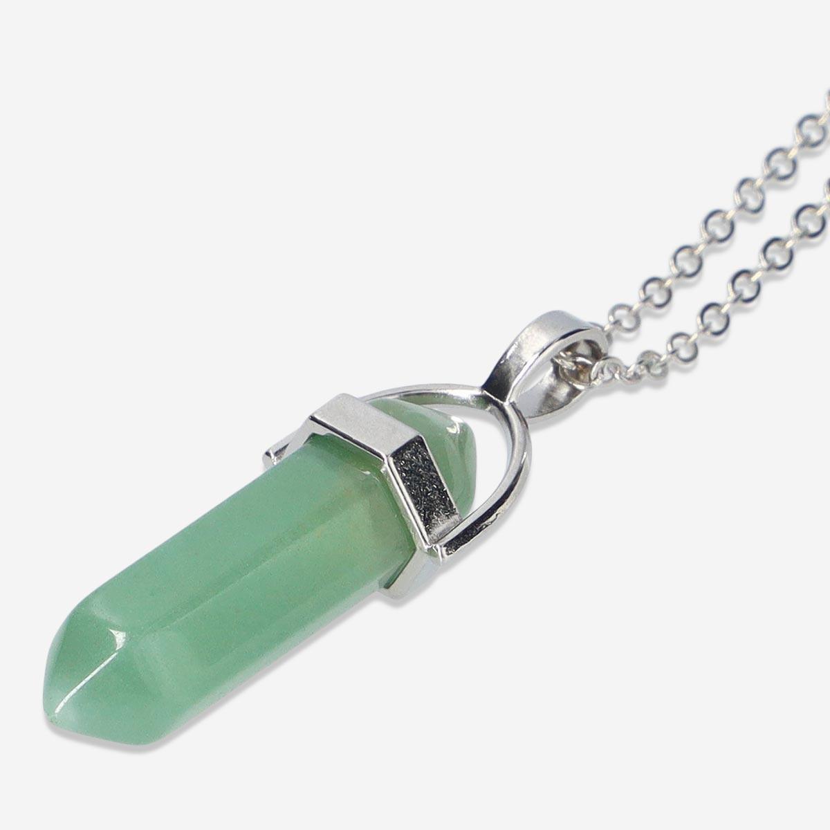 GREEN      Necklace. Green aventurine