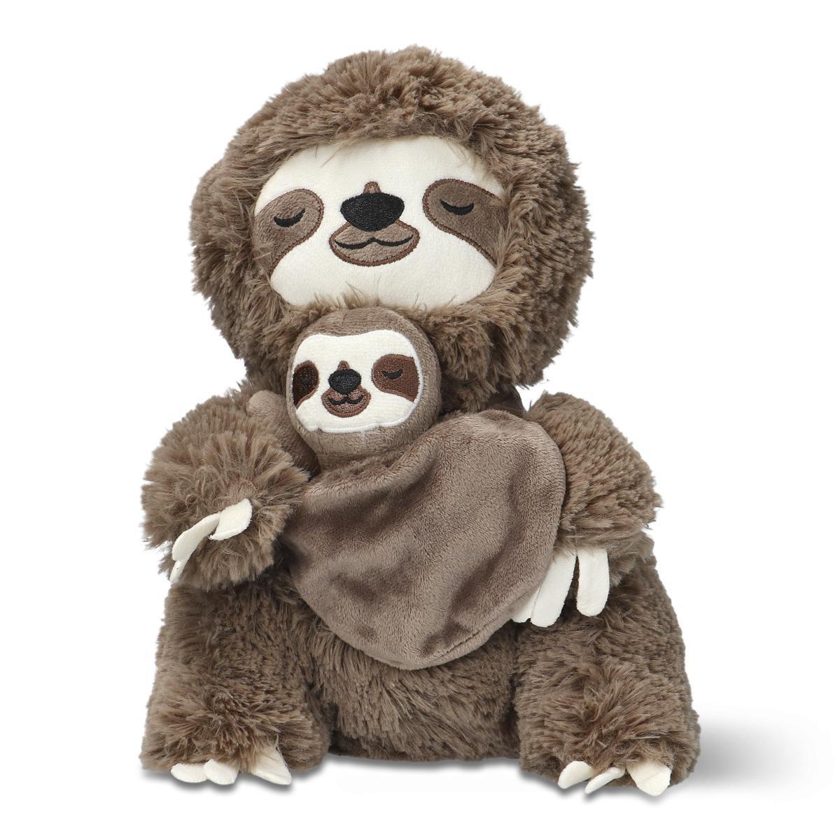 Brown sloth with cub