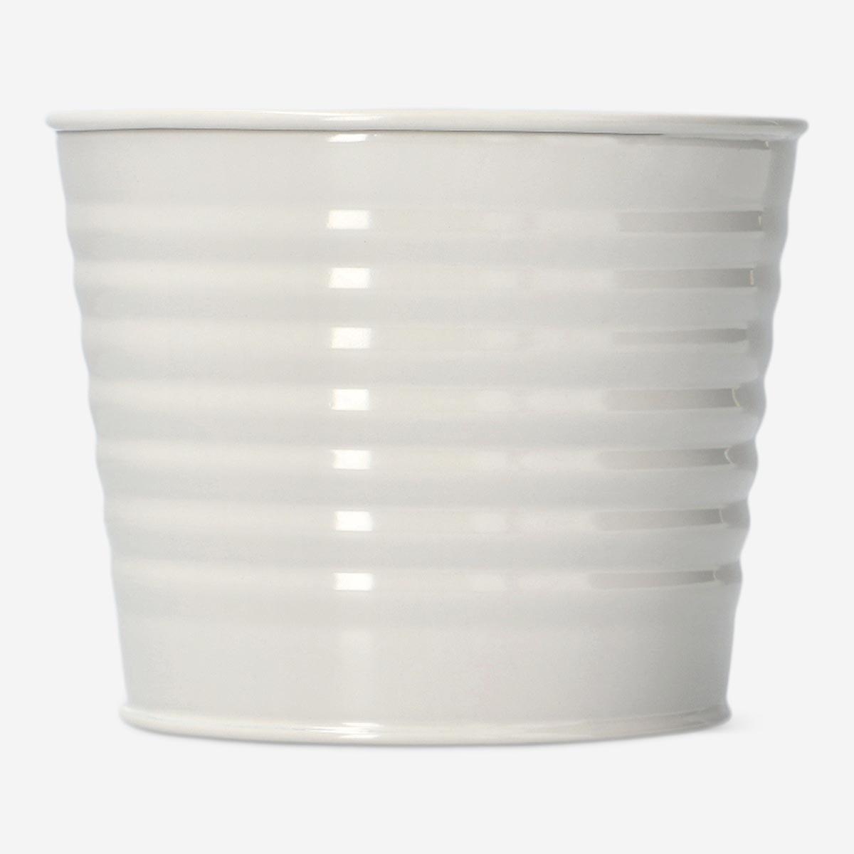 Grey plant pot. small