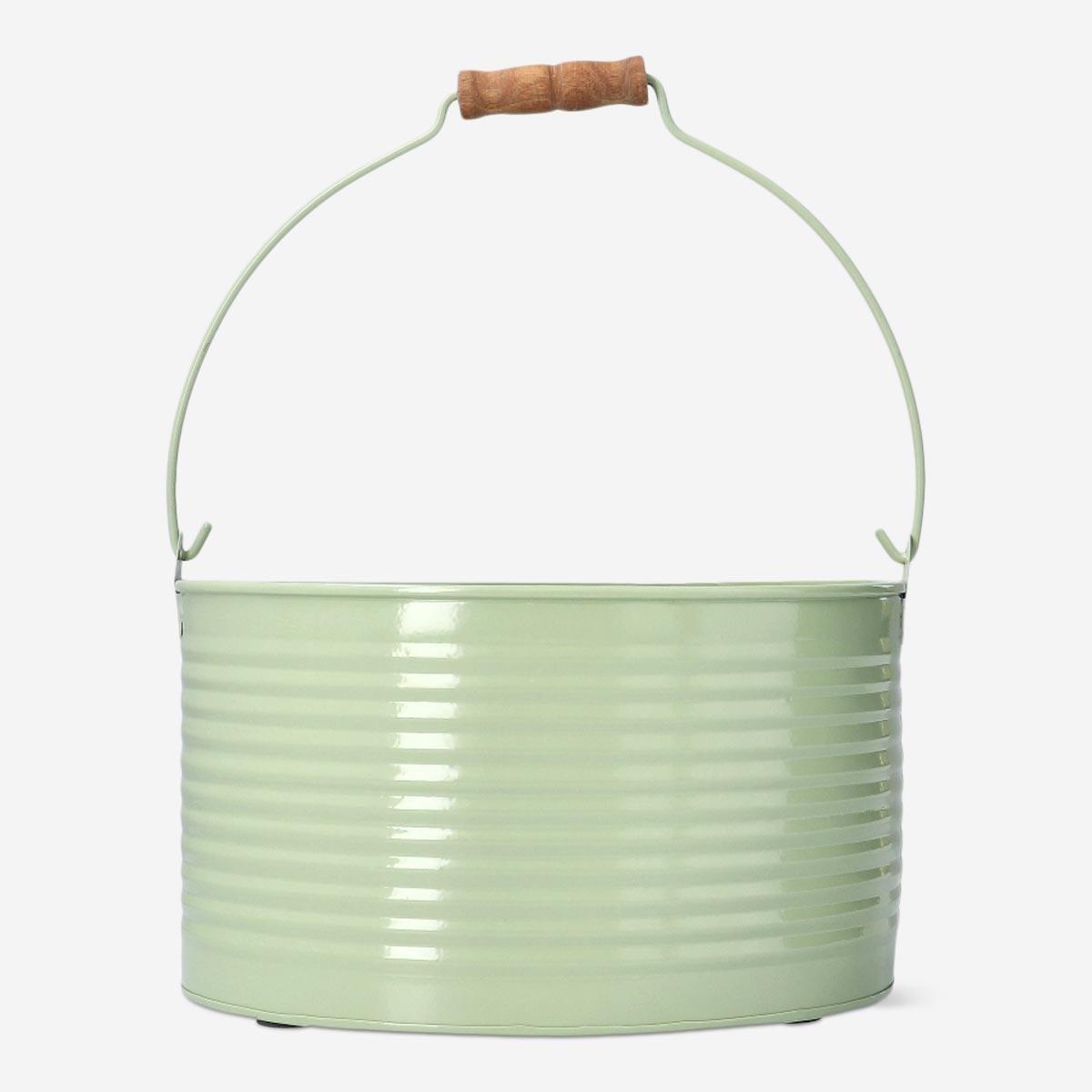 Green bucket
