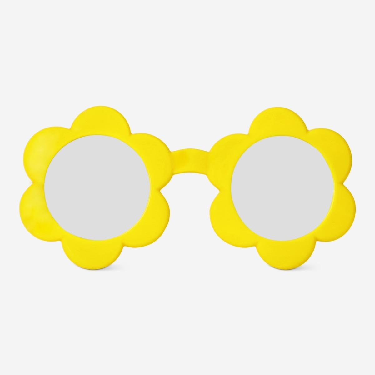 Yellow sunglasses, kids