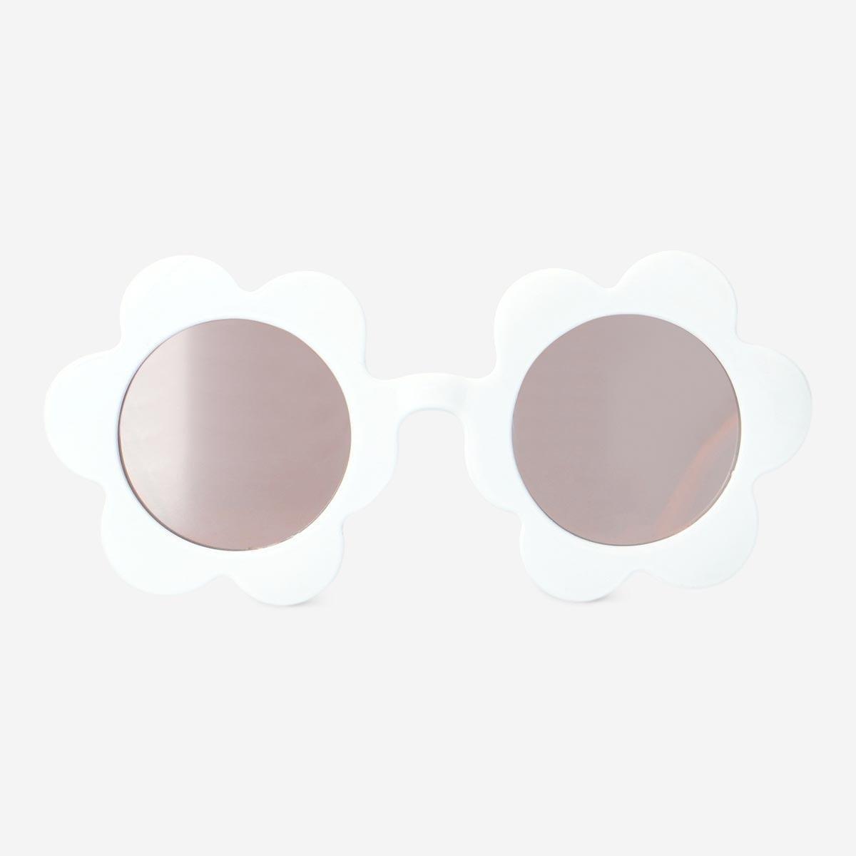 White Flower-Shaped Sunglasses