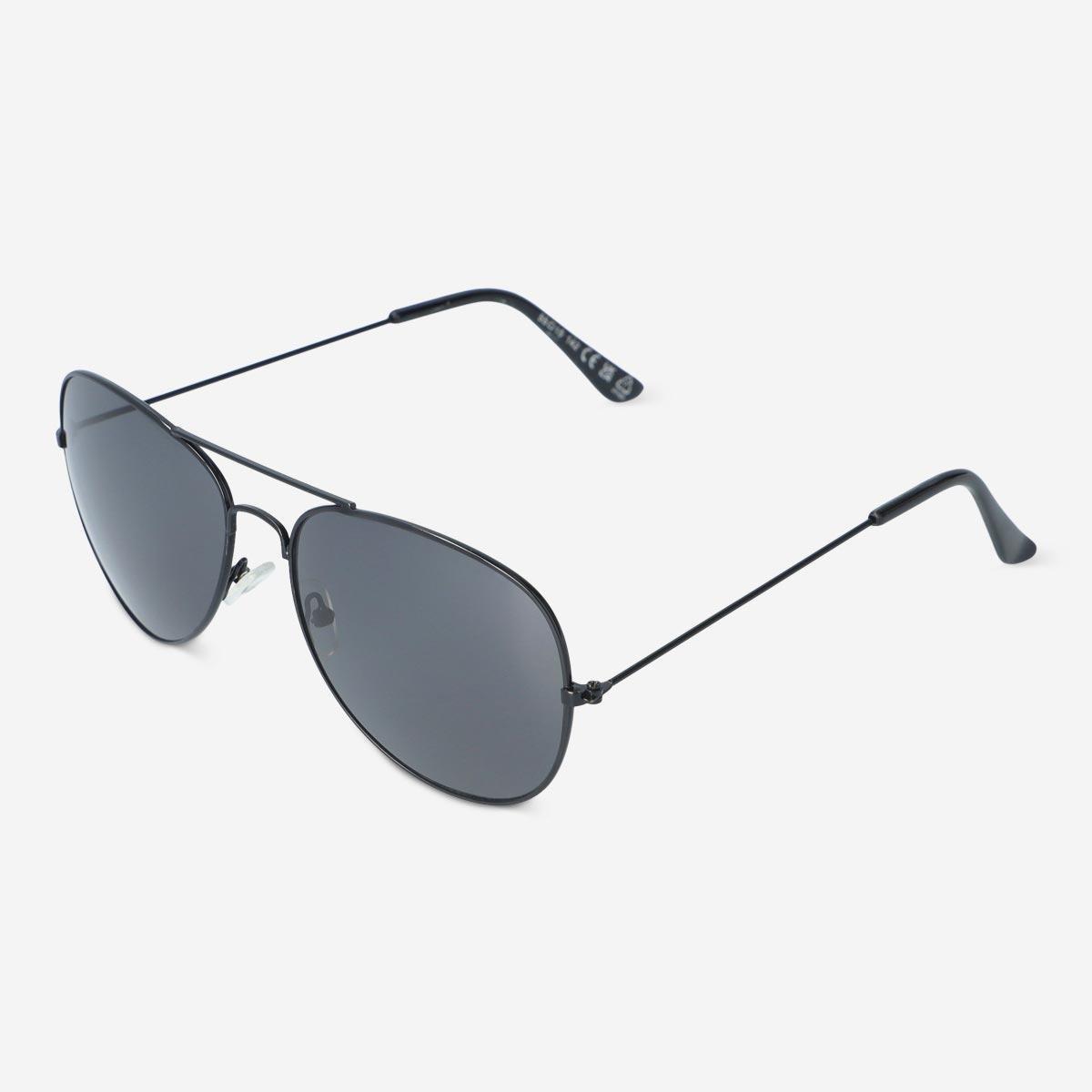 BLACK      Sunglasses