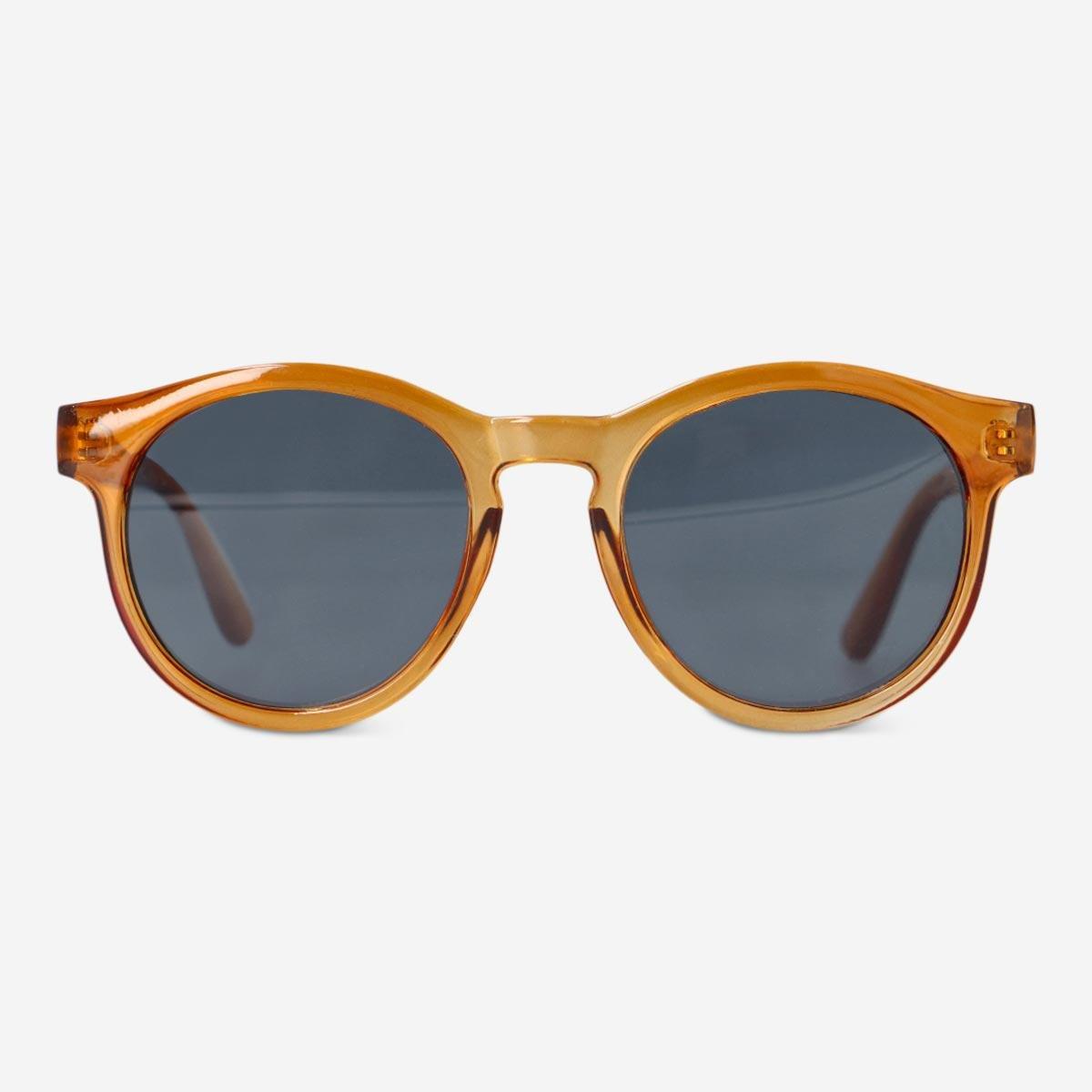 Brown circular sunglasses