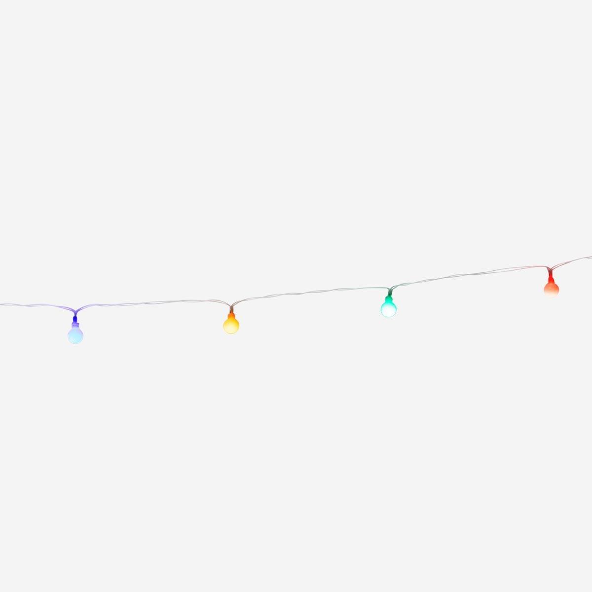 Multicolour string lights. 285 cm