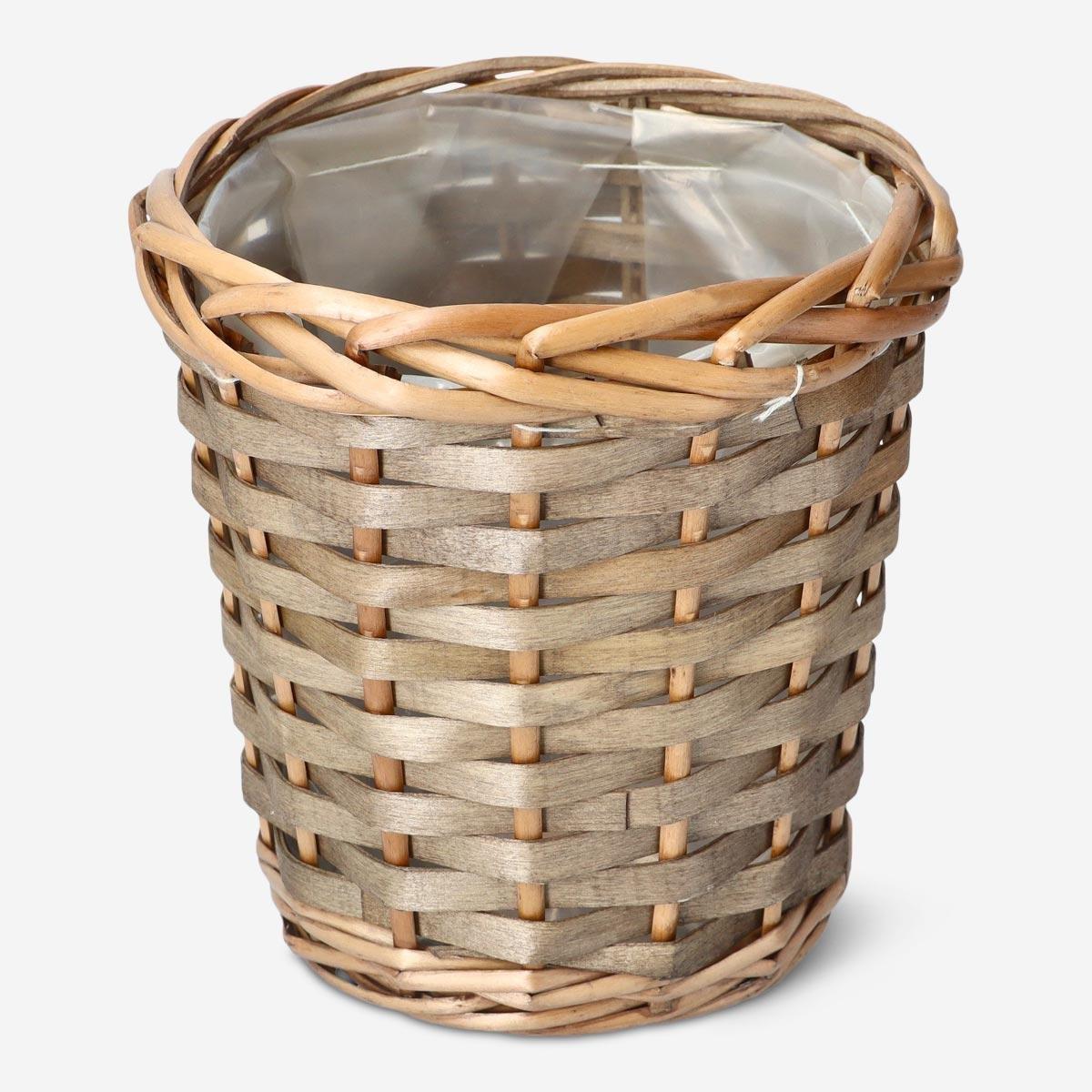 Wooden flowerpot