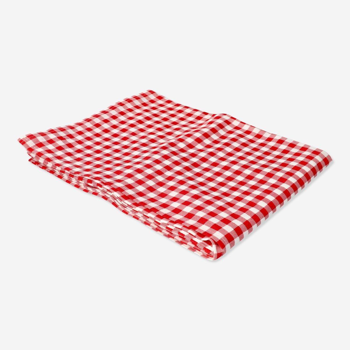 Red tablecloth. 140x220 cm