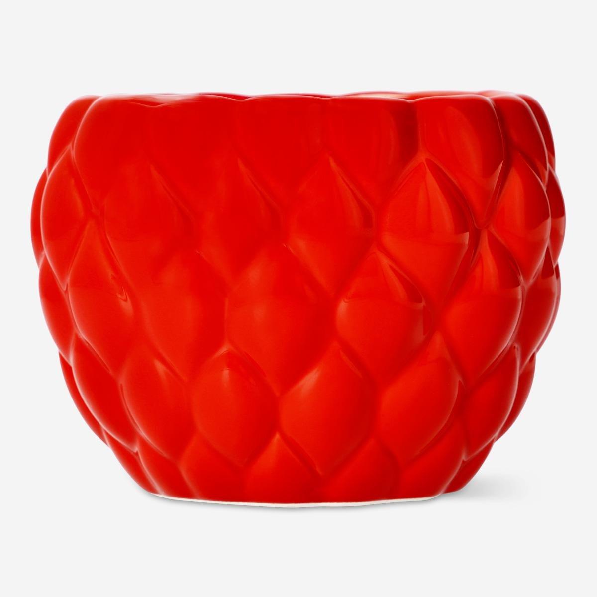 Red flowerpot