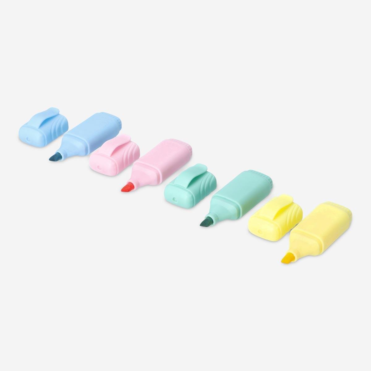 Multicolour highlighters. 4 pcs