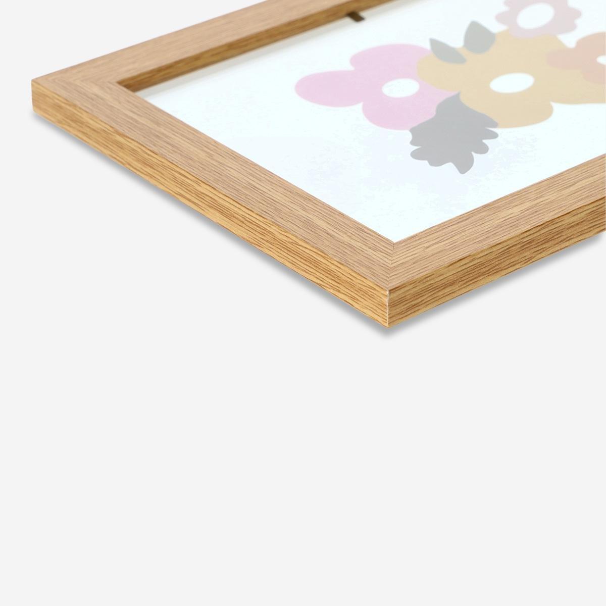 BROWN      Picture frame. A5