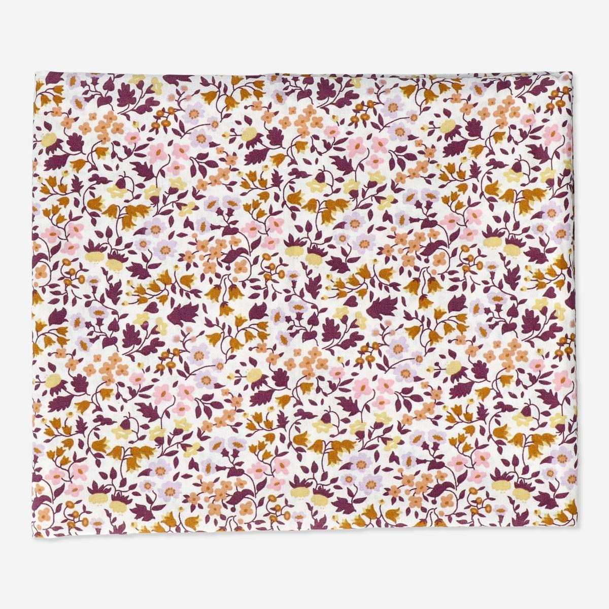 Multicolour floral tablecloth. 140x220 cm