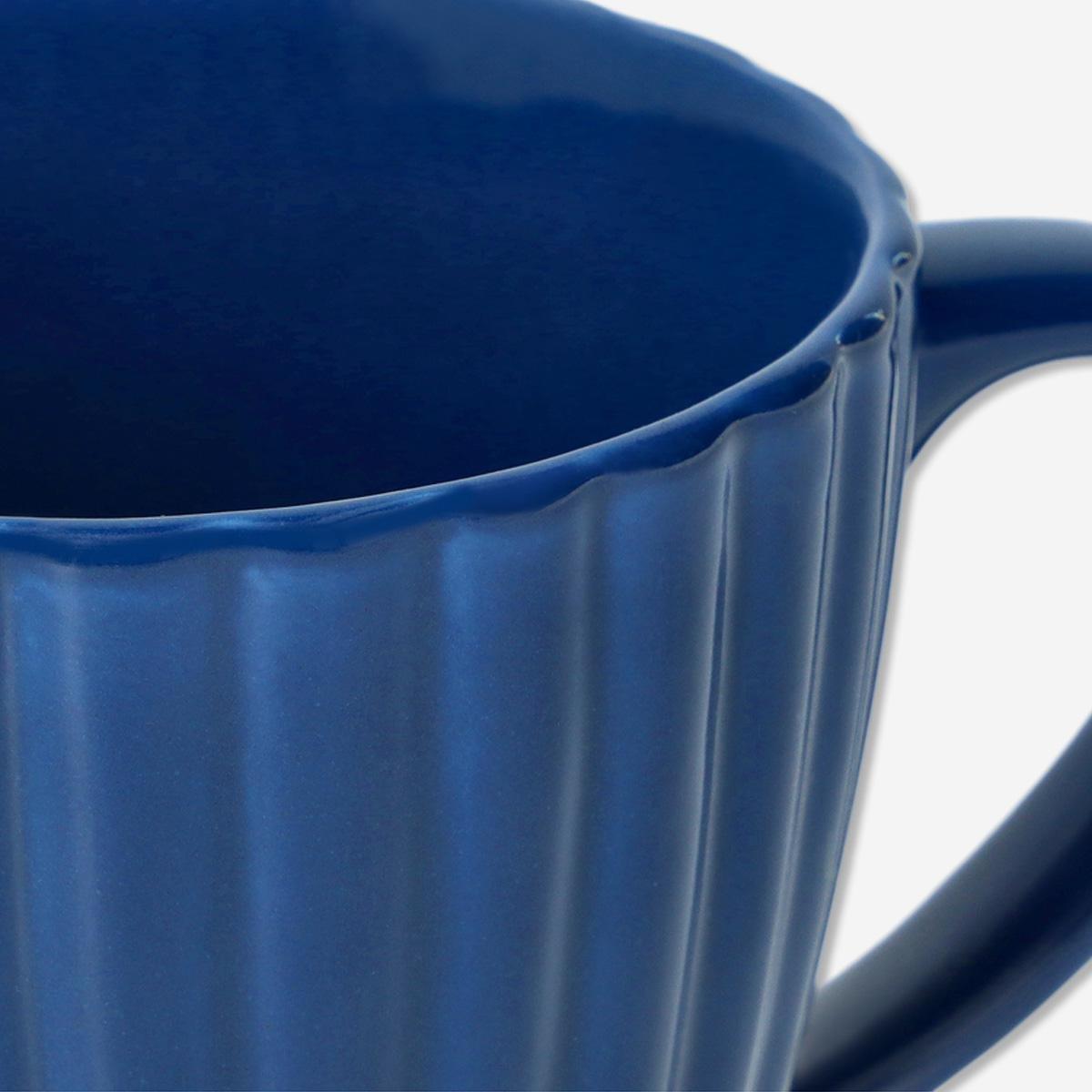 Blue mug. 180 ml