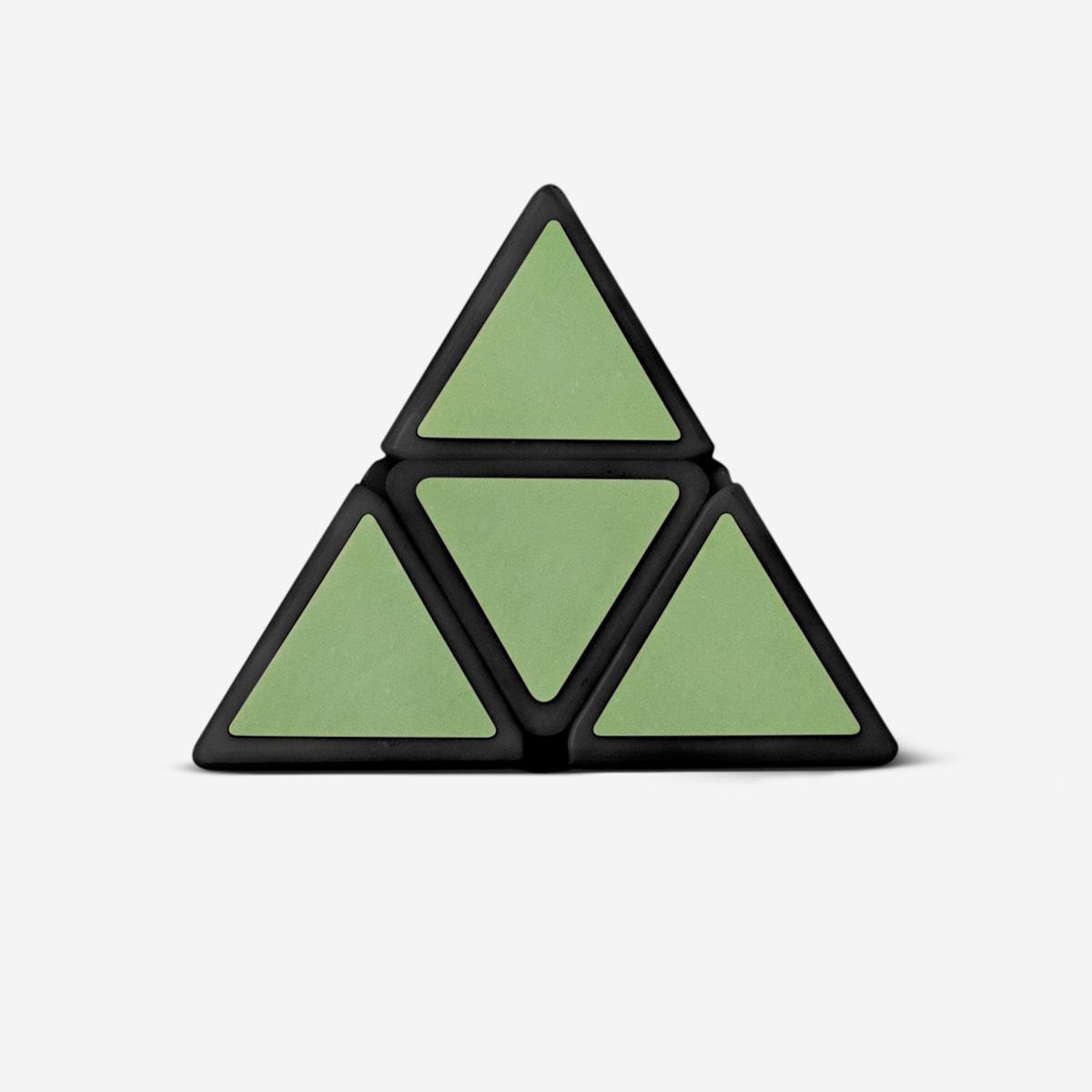 Multicolour Iq Pyramid