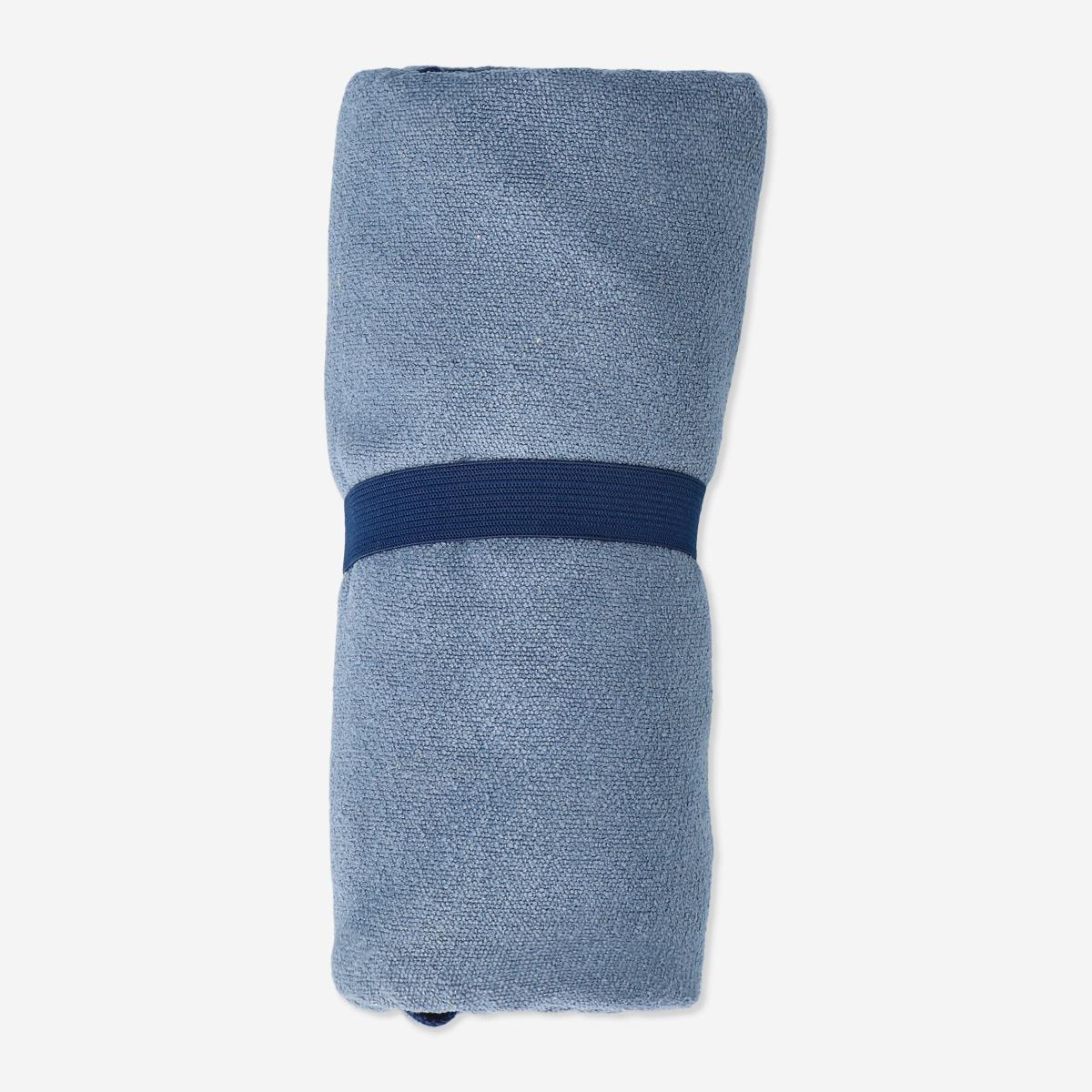 BLUE       Yoga towel