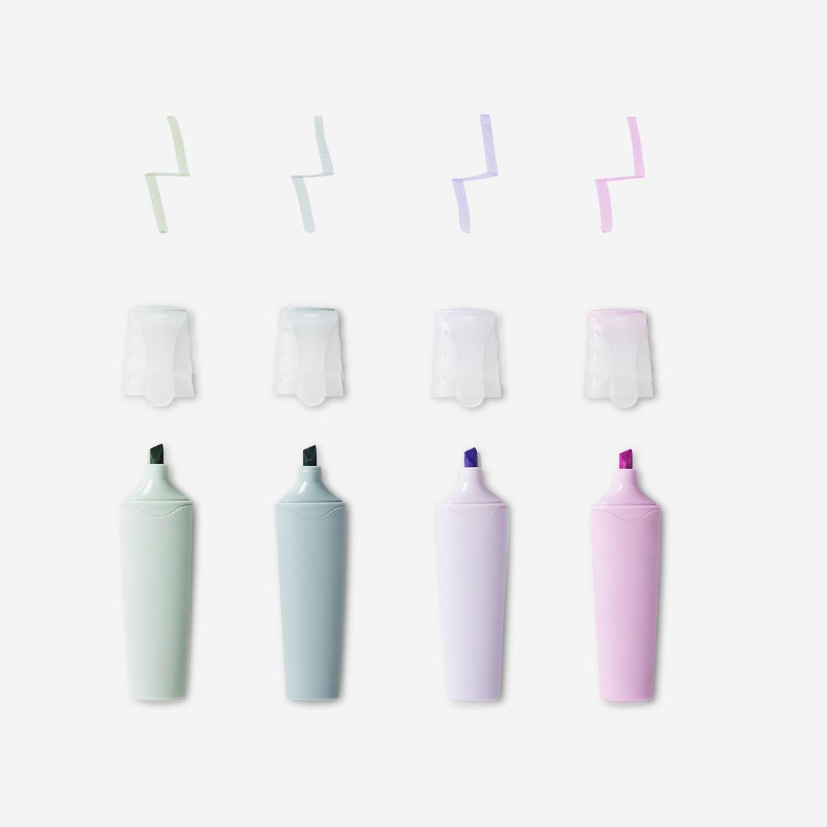 Multicolour highlighters. 4 pcs