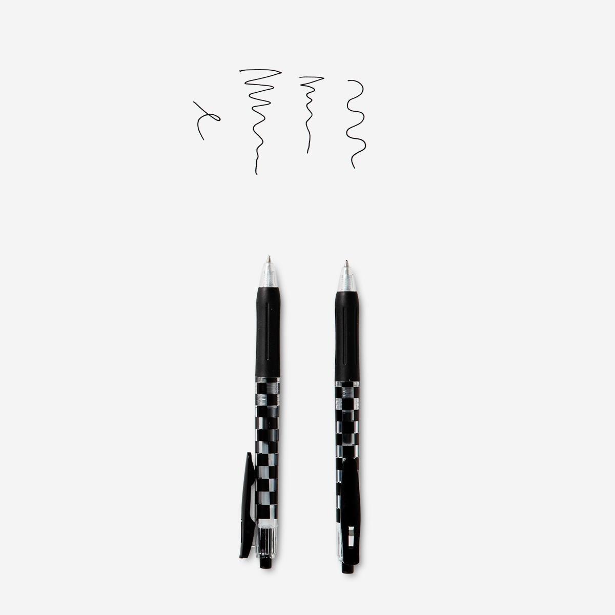 Black gel ink pens. 4 pcs