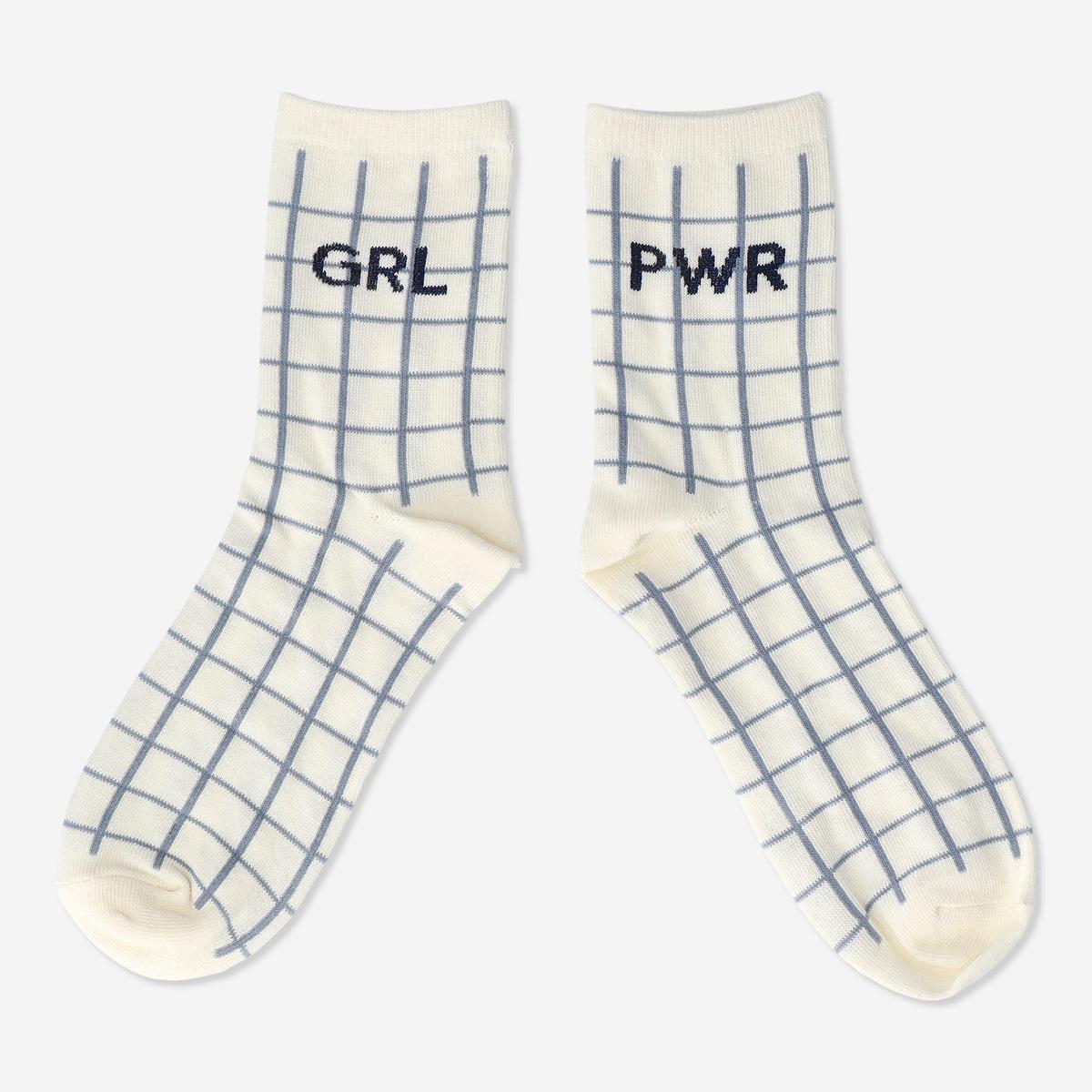 White socks. 36-38