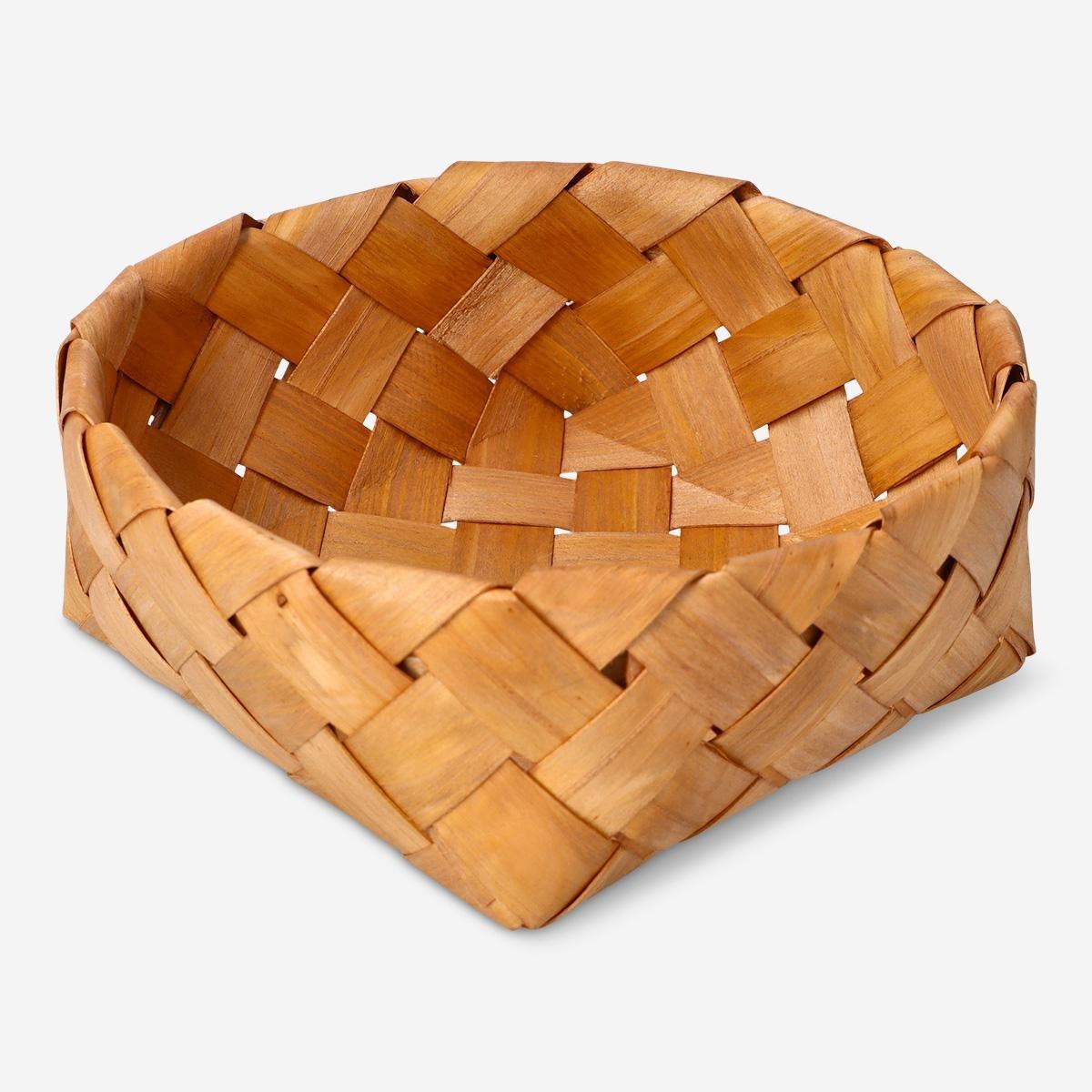 Brown bread basket